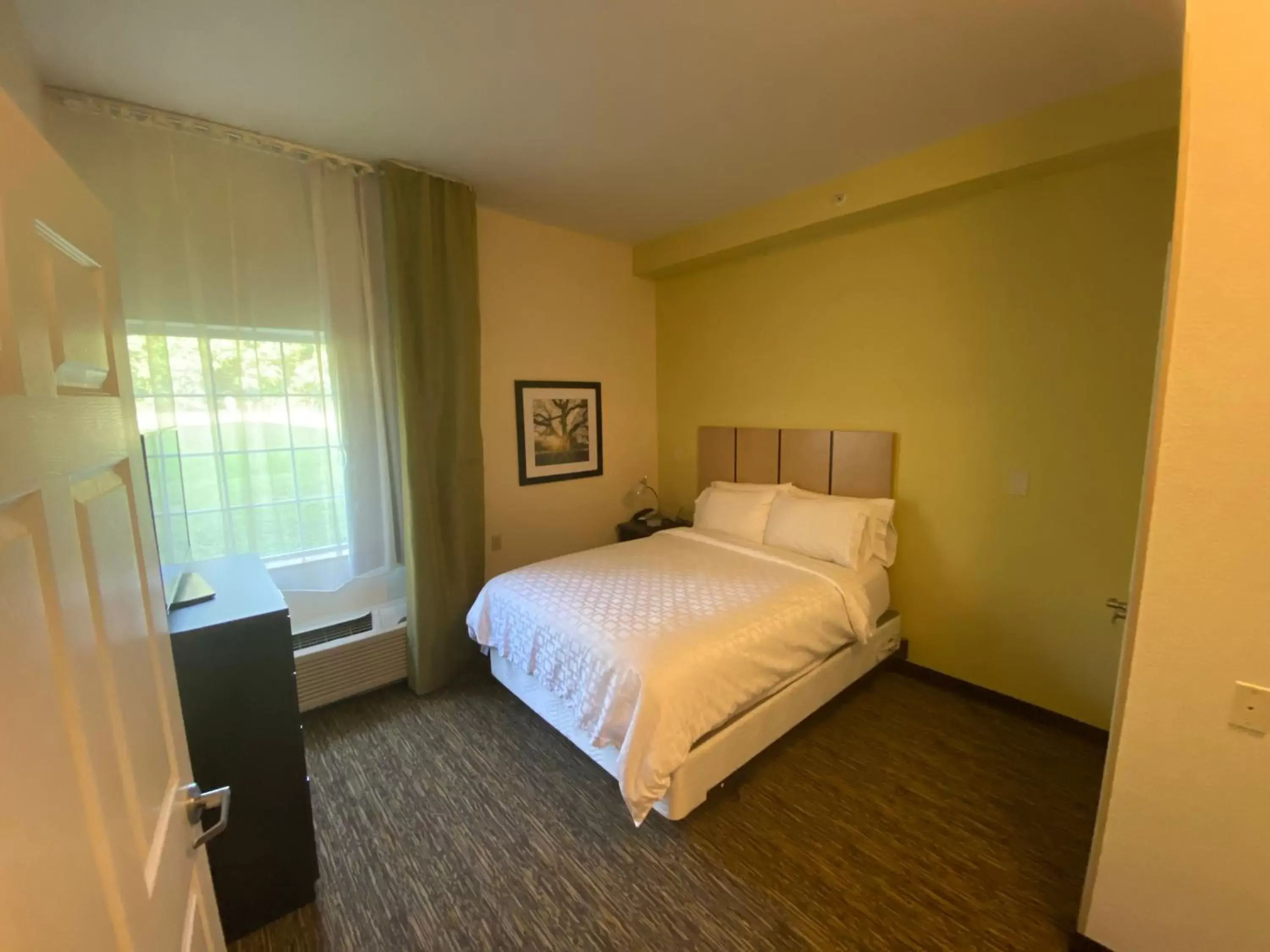 Candlewood Suites Hattiesburg, an IHG Hotel