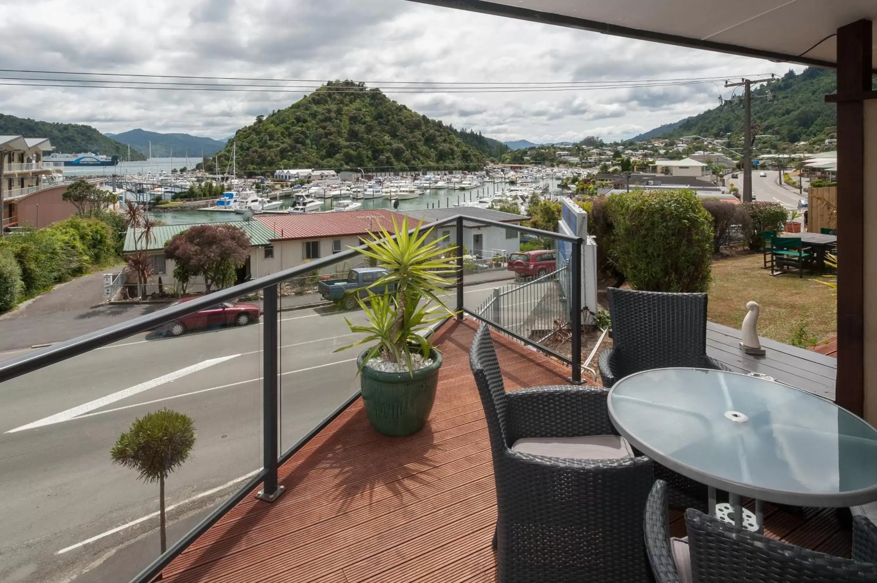 Balcony/Terrace in Harbour View Motel