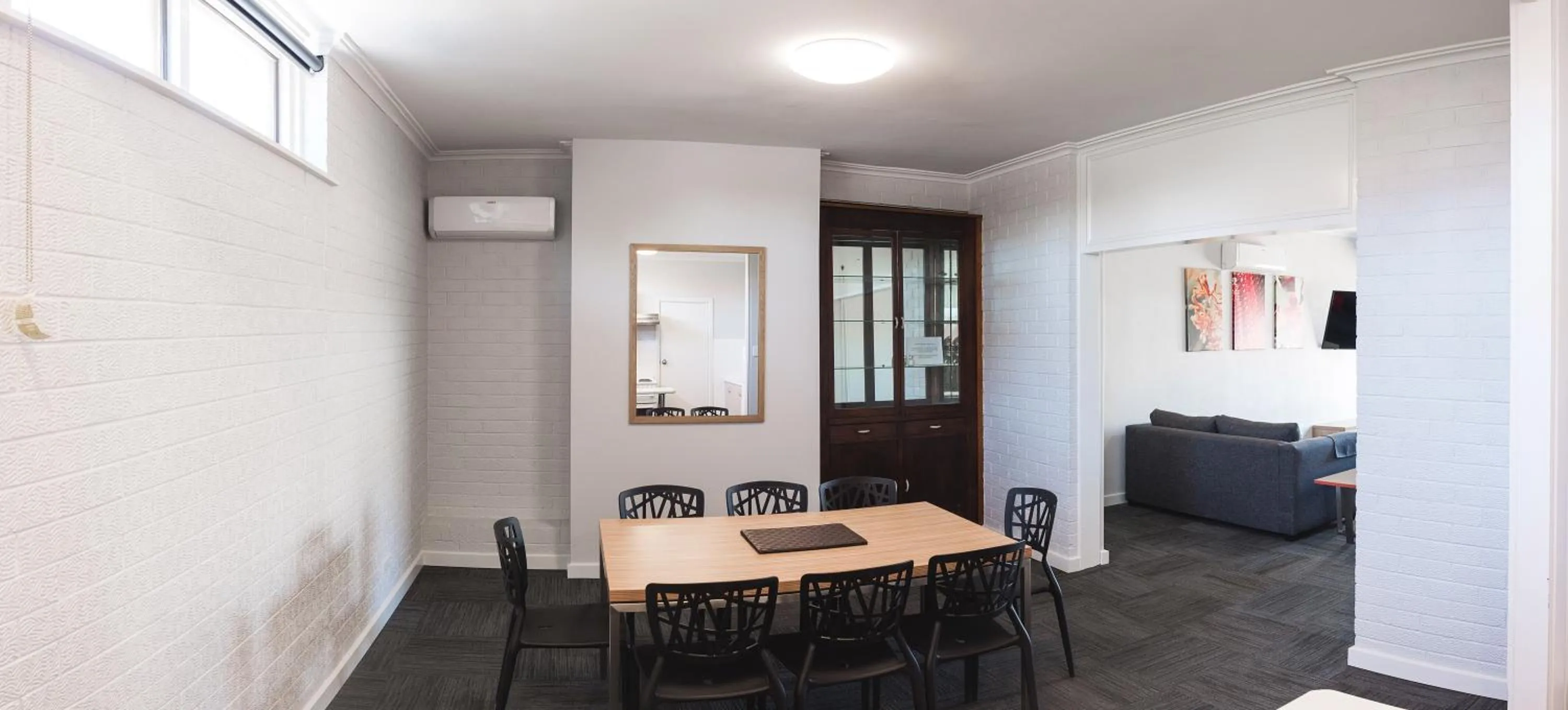 Seating area in Links Hotel