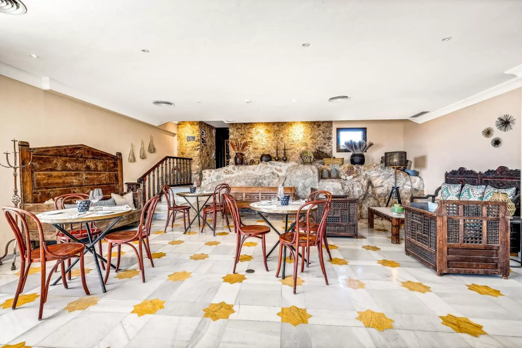 Lounge or bar, Restaurant/Places to Eat in Hotel Castillo de Monda