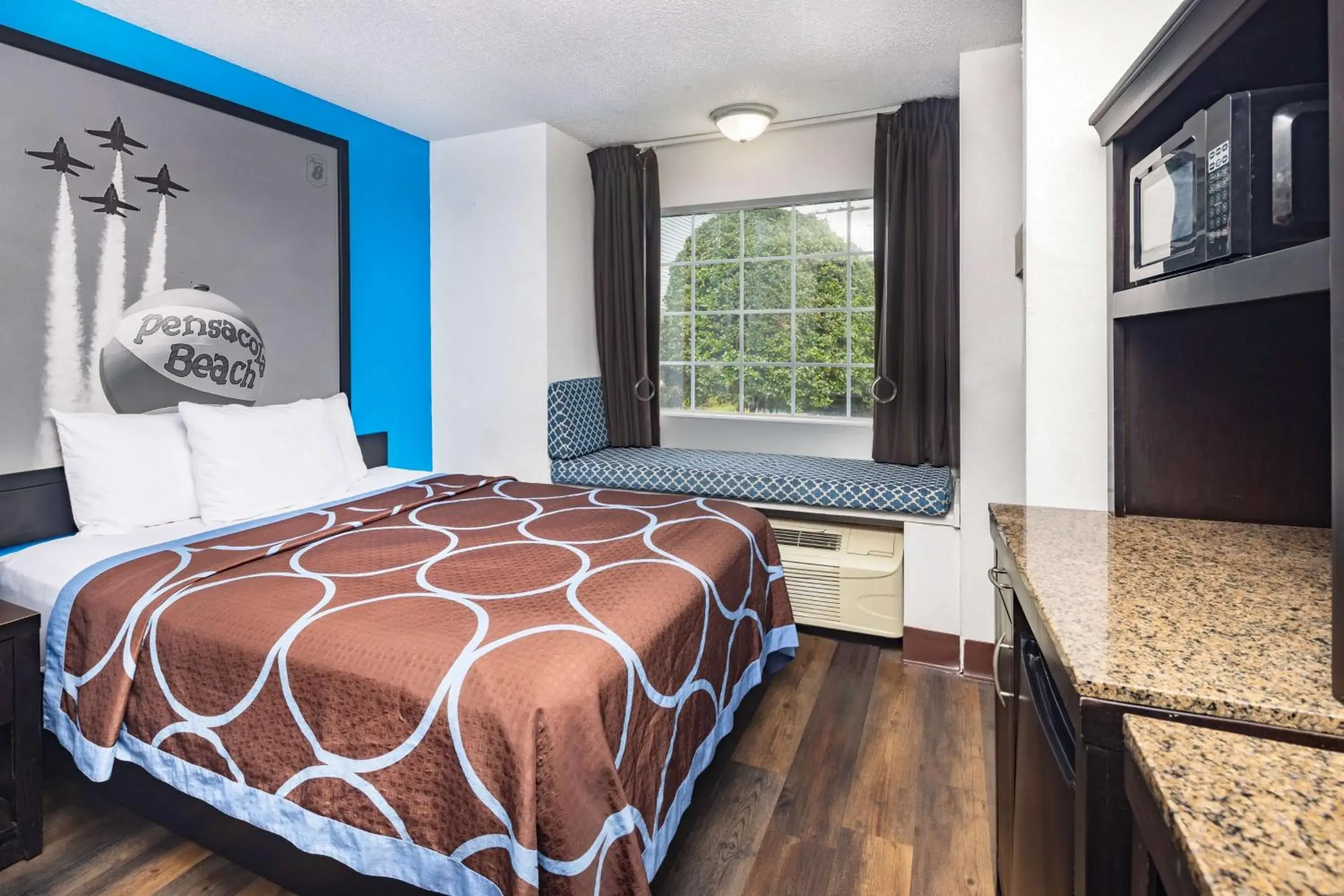 Photo of the whole room, Bed in Super 8 by Wyndham Pensacola Photo of the whole room, Bed in Super 8 by Wyndham Pensacola