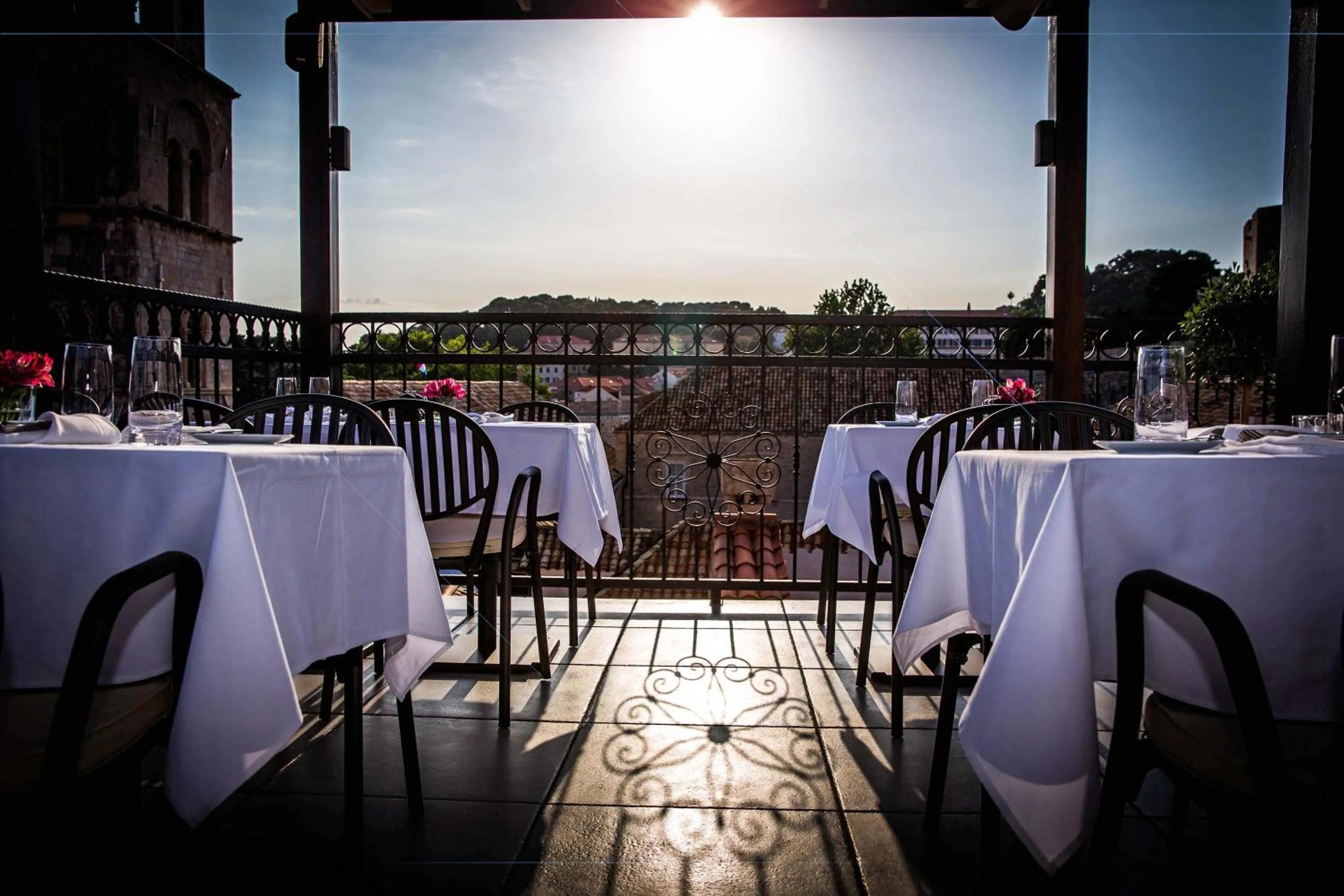 Restaurant/places to eat in Boutique Hotel Stari Grad