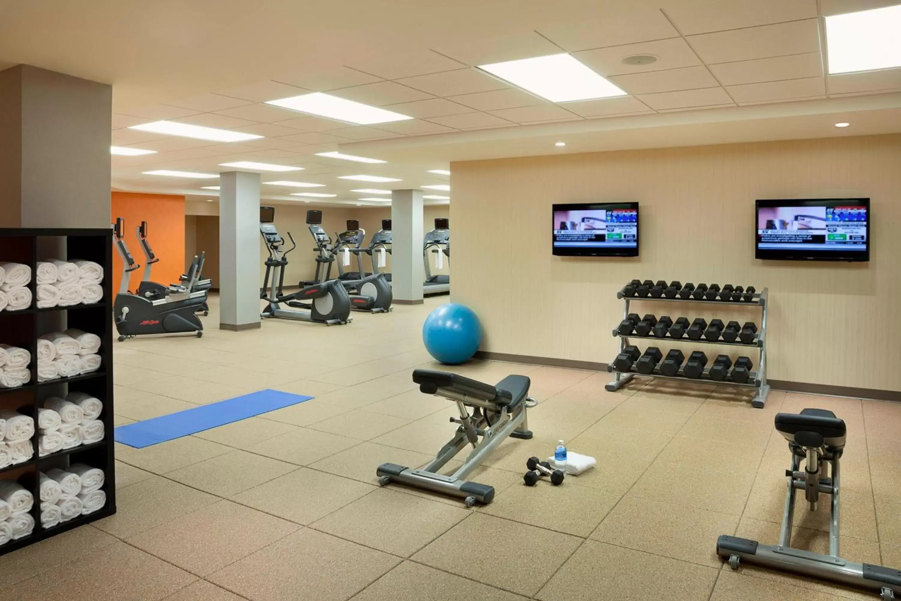 Fitness centre/facilities, Fitness Center/Facilities in TownePlace Suites by Marriott Toronto Northeast/Markham