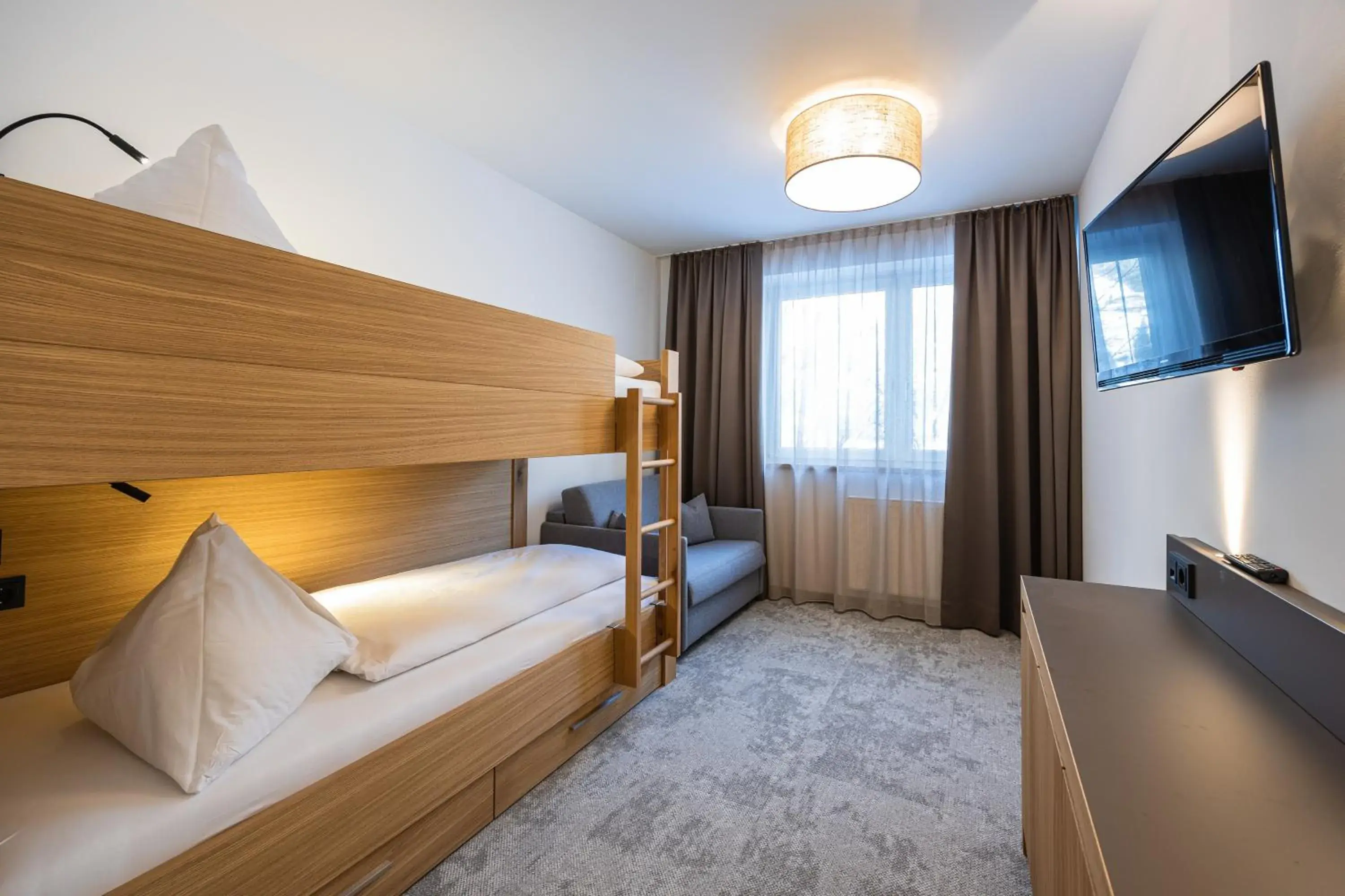 Bedroom, Bunk Bed in Hotel Der Waldhof