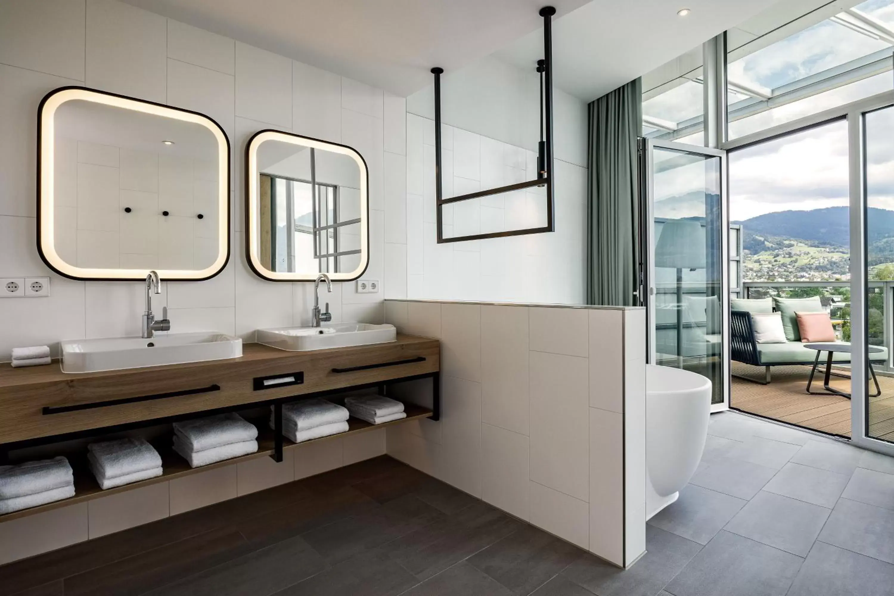 Bathroom in Four Points by Sheraton Panoramahaus Dornbirn