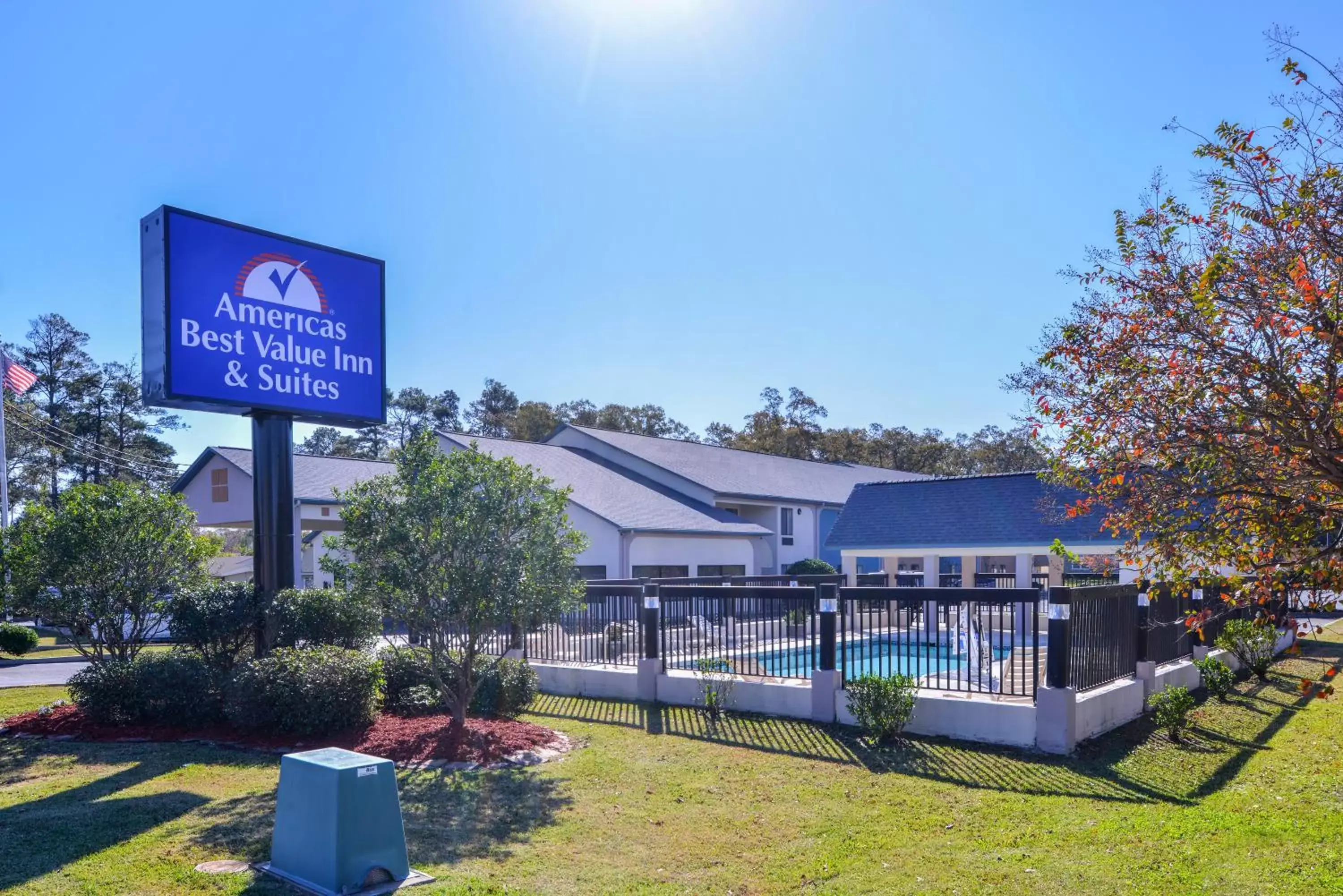 Property Building in Americas Best Value Inn & Suites Bastrop