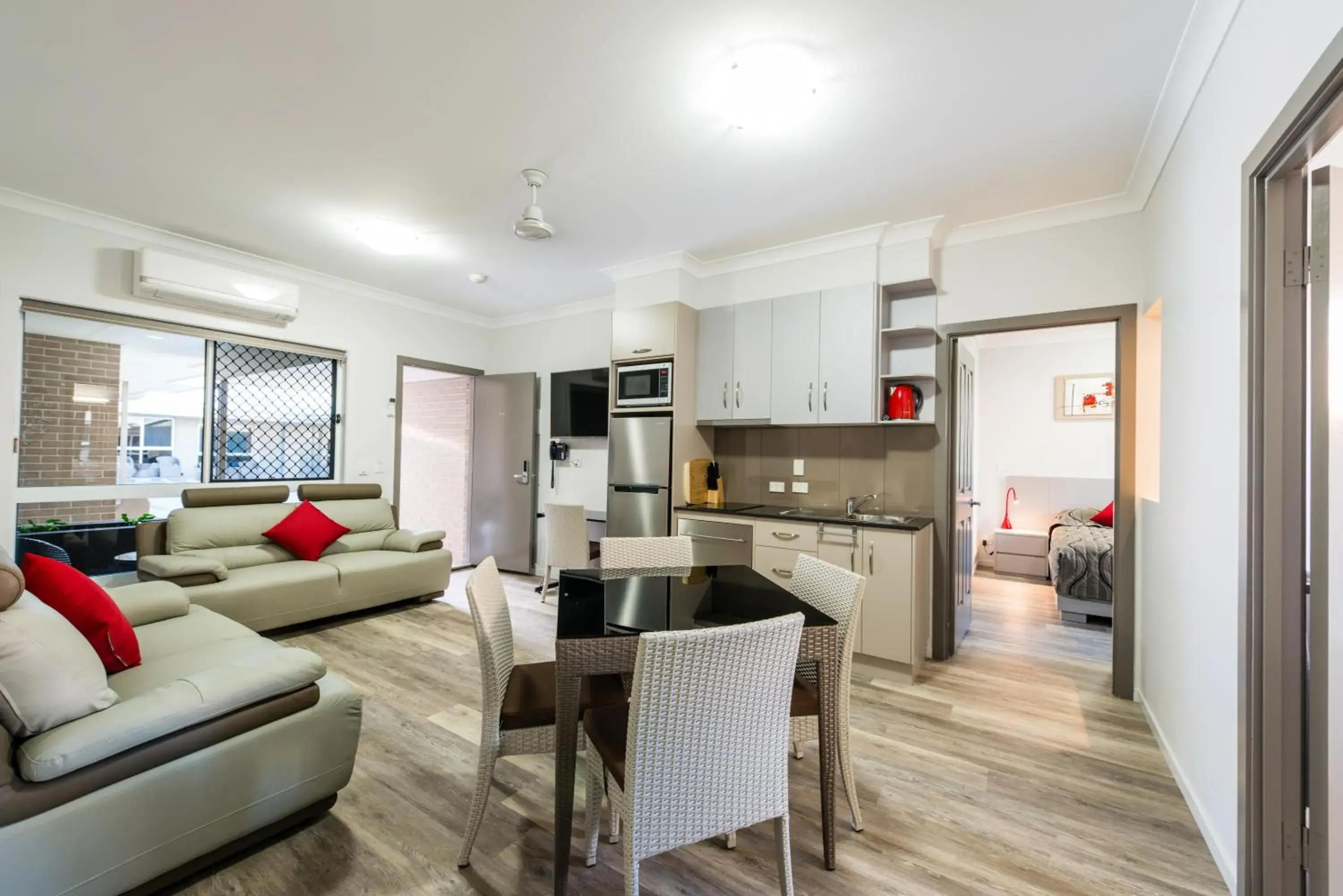 Family Two-Bedroom Apartment in Athena Motel Apartments Family Two-Bedroom Apartment in Athena Motel Apartments