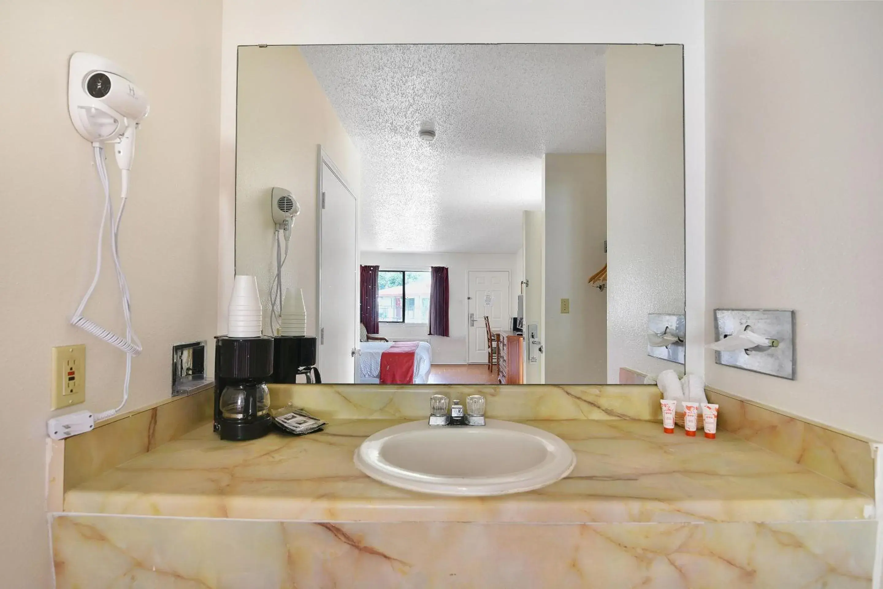 Bathroom in Americas Best Value Inn Lockhart TX