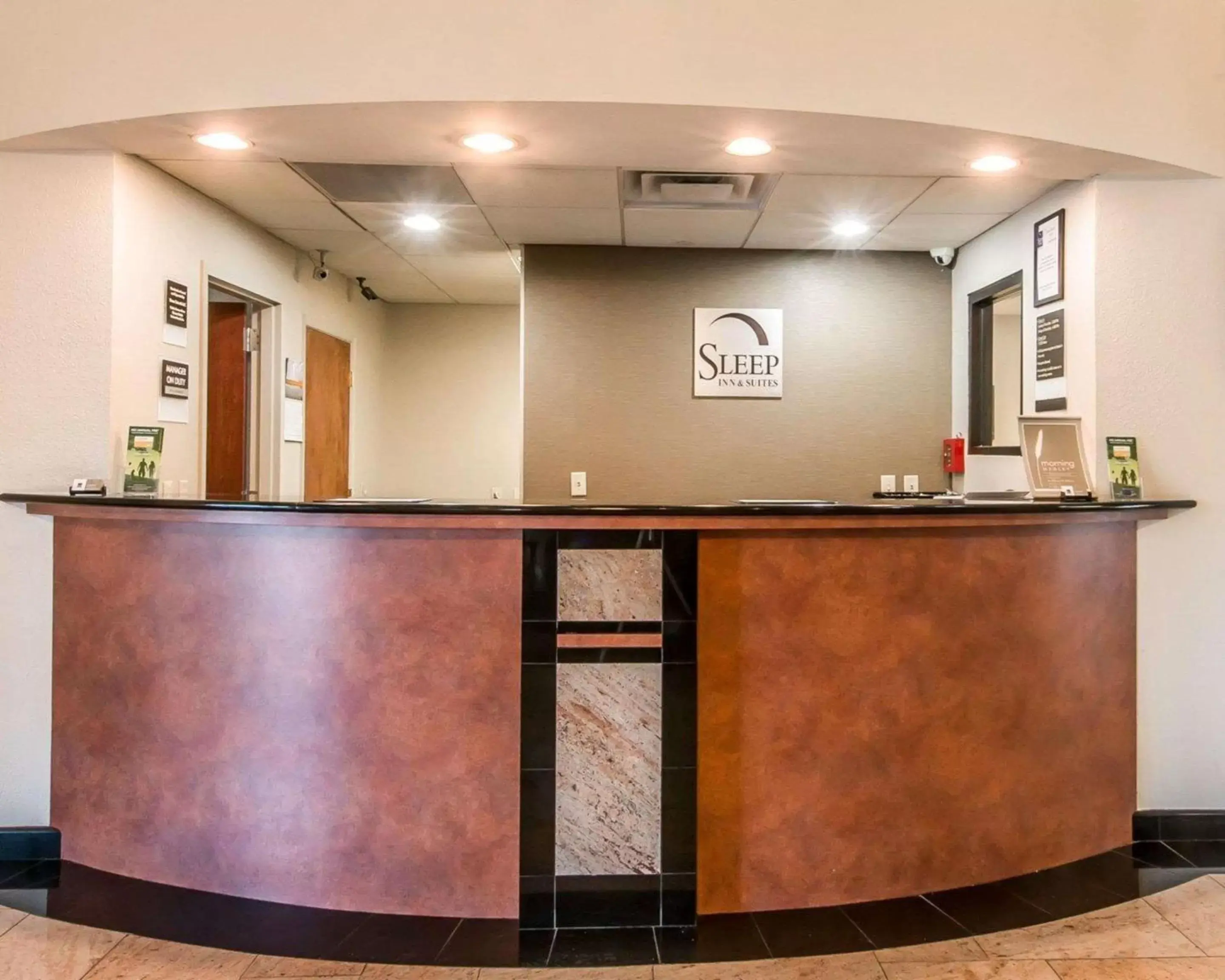 Lobby or reception, Lobby/Reception in Sleep Inn & Suites Winchester