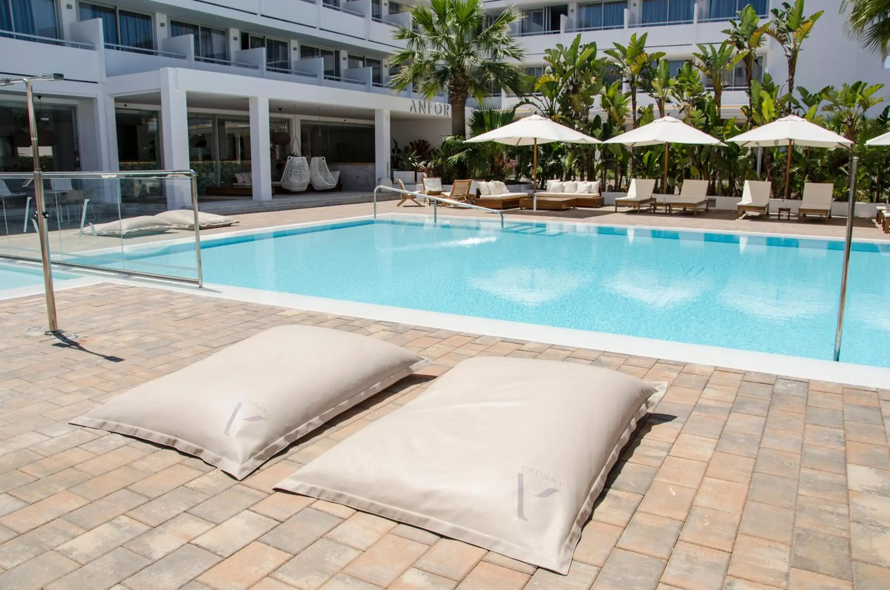 Swimming Pool in Hotel Anfora Ibiza