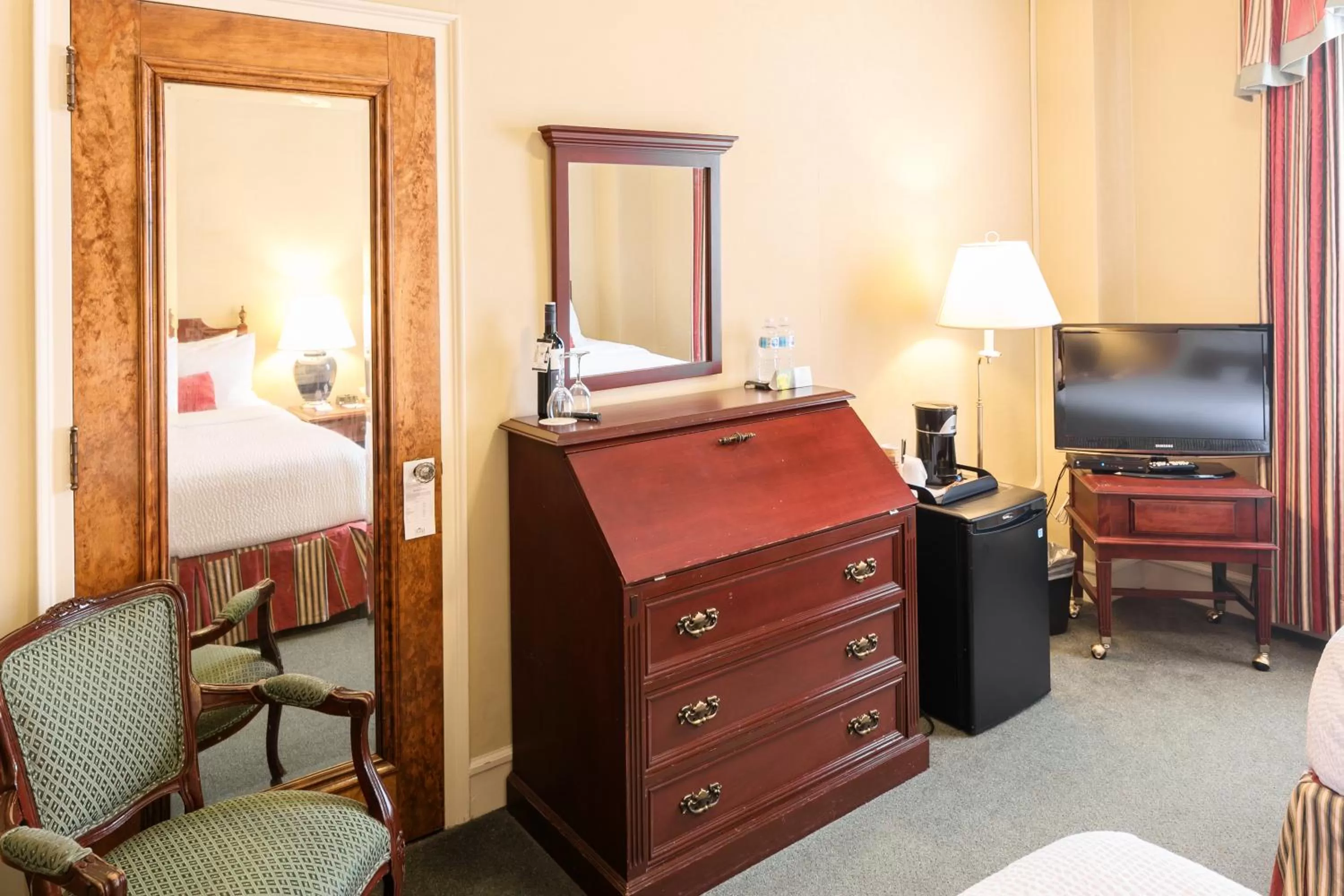 Bedroom, Bed in Rodd Charlottetown