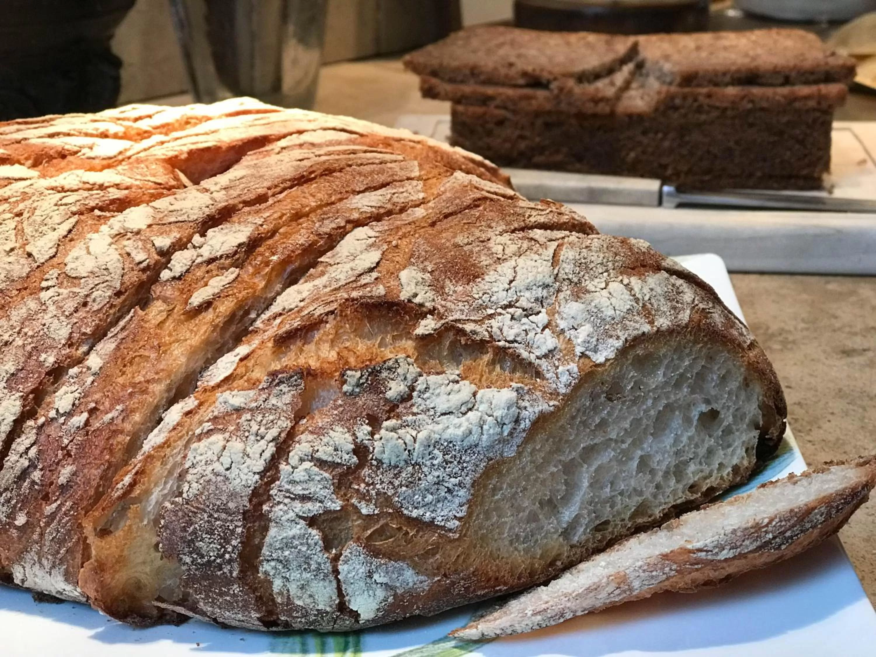 Dining area in La maison Jeanne d'Arc