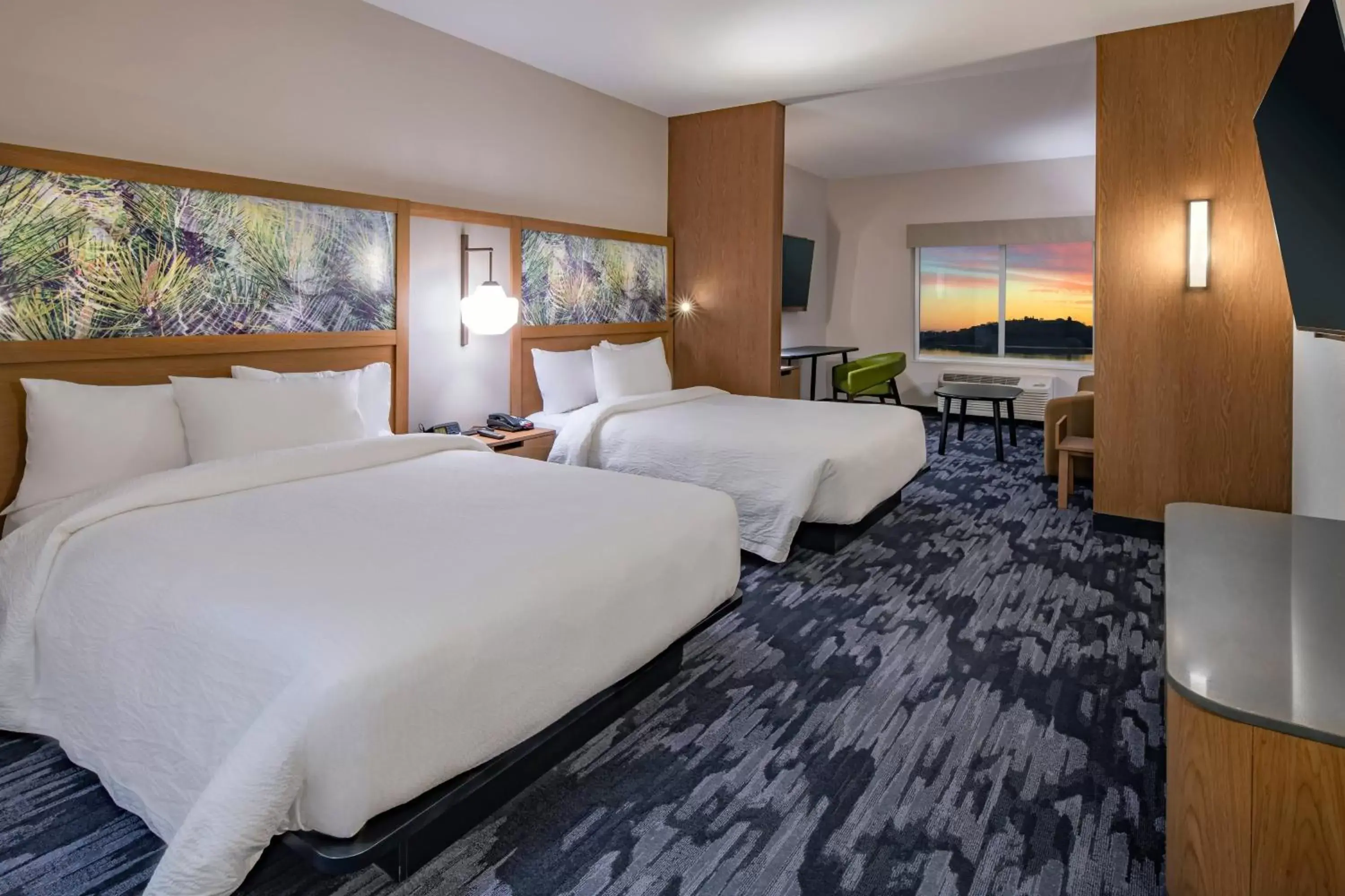 Bedroom, Bed in Fairfield Inn & Suites by Marriott Klamath Falls