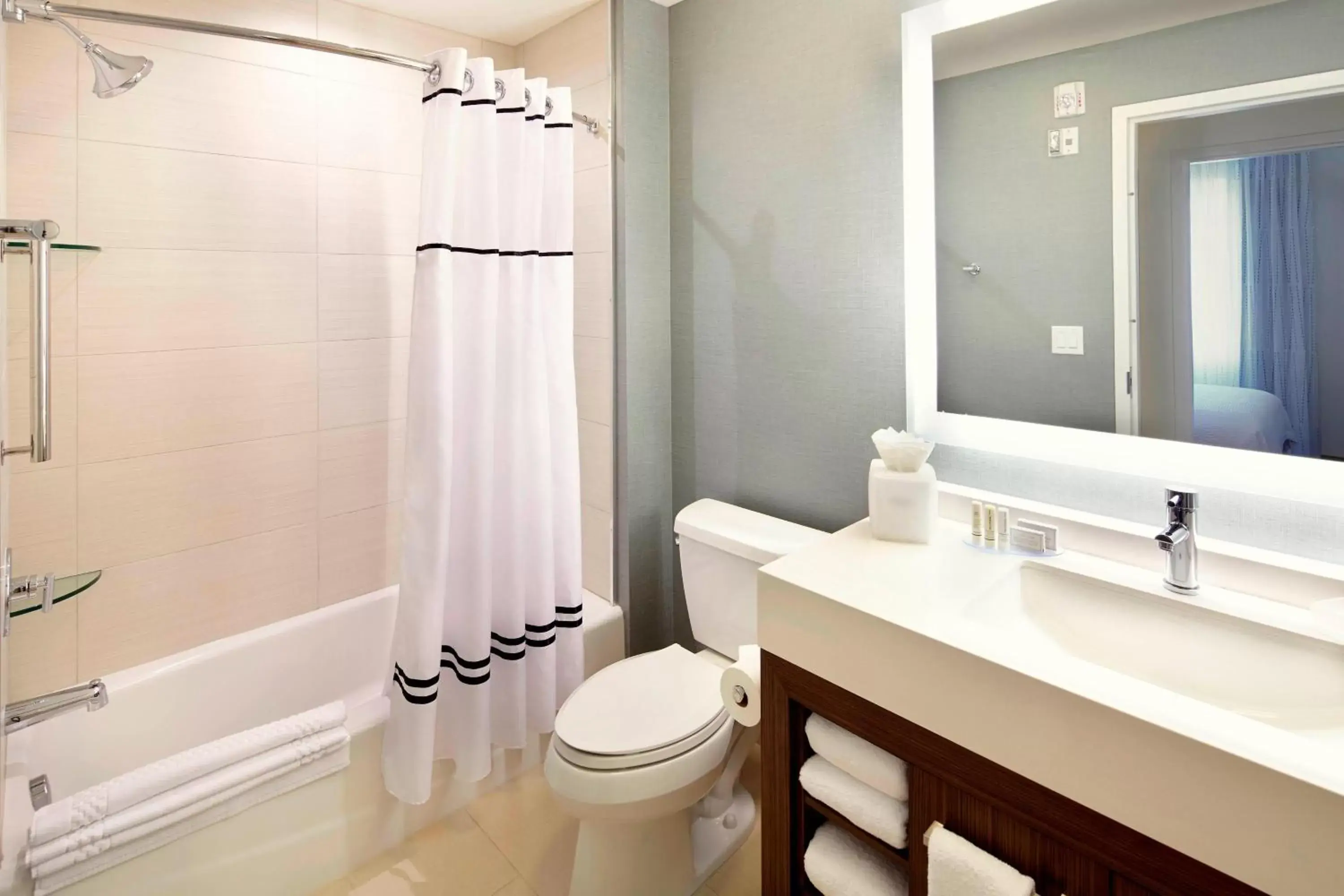 Bathroom in Residence Inn by Marriott Secaucus Meadowlands