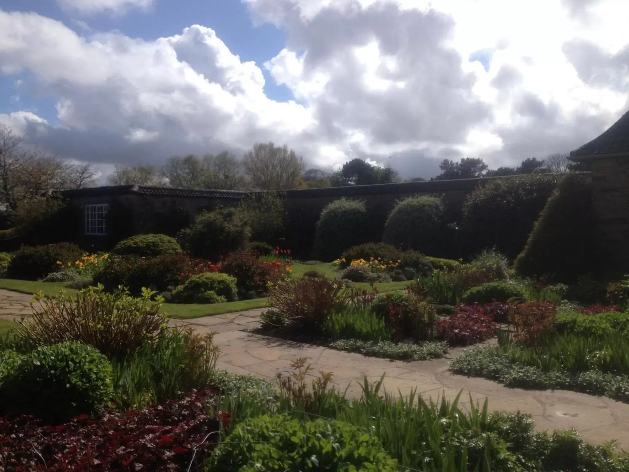 Garden in Greywalls Hotel & Chez Roux