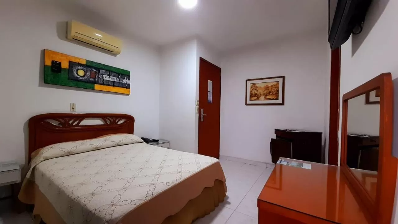 Single Room - single occupancy in Hotel Chucarima