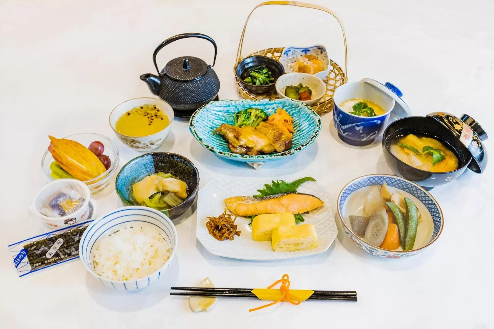 Food and drinks in The Bridge Hotel Shinsaibashi