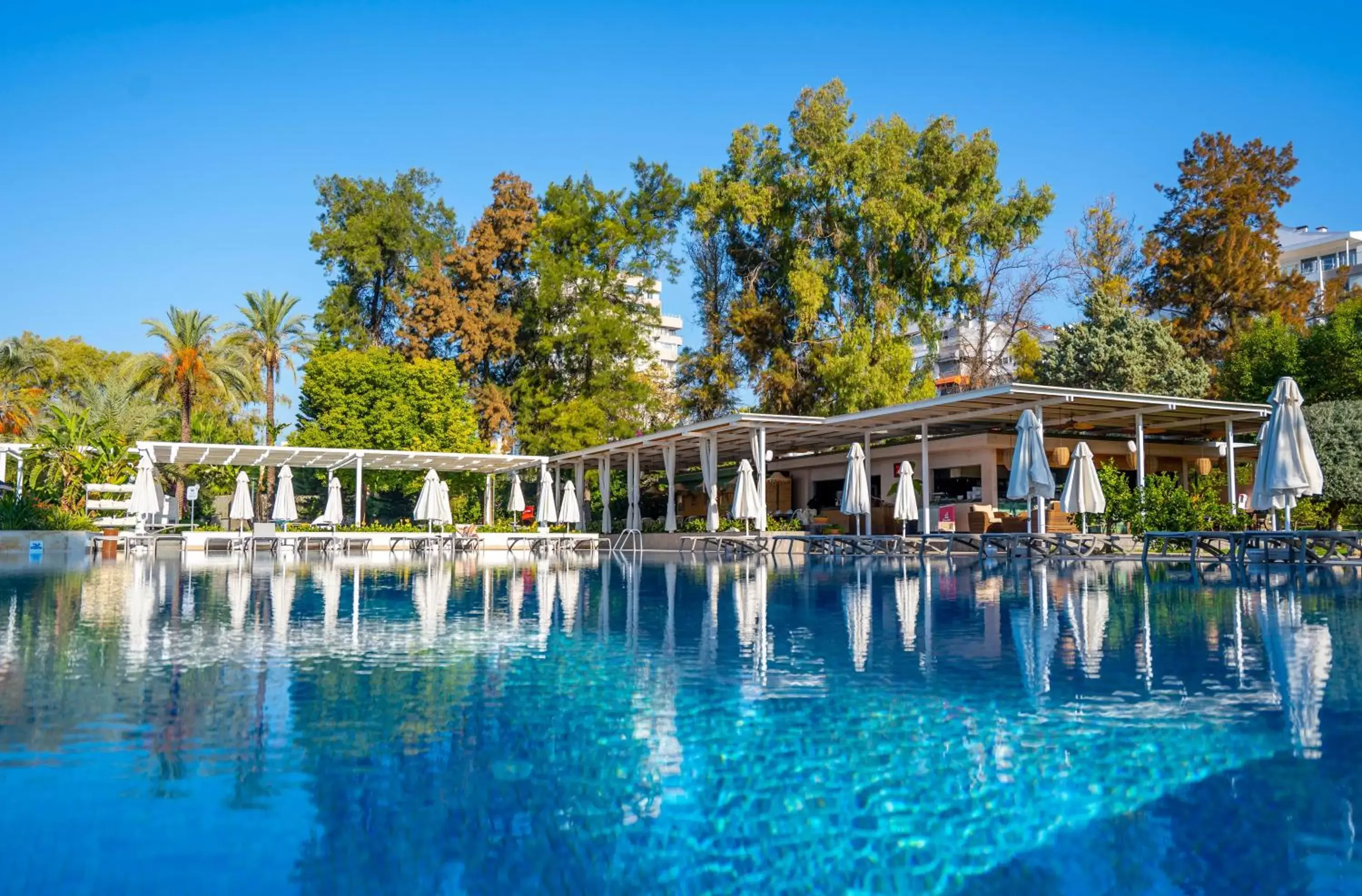 Swimming Pool in Akra Hotel