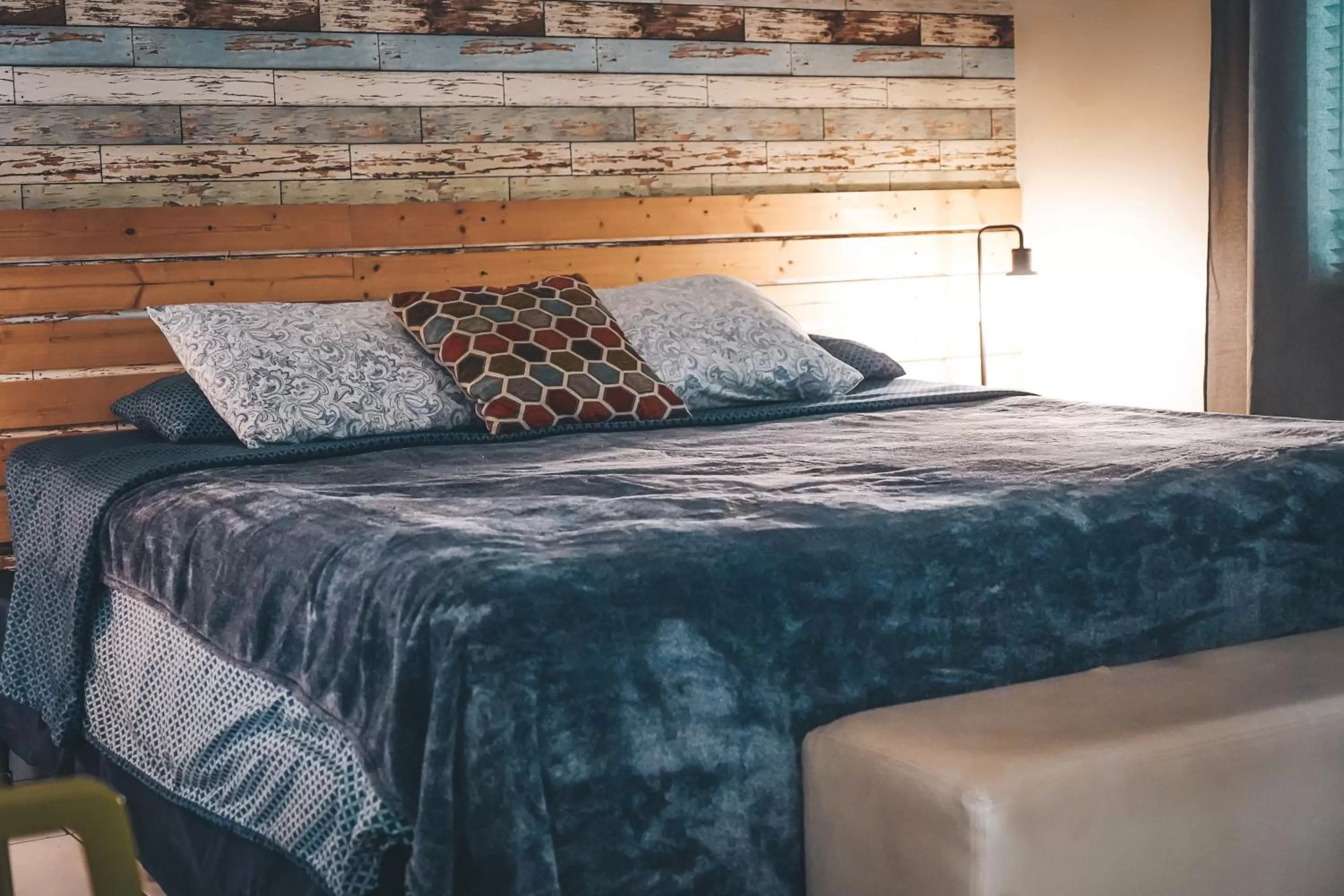 Bed in Hollywood Light Haven Lodge