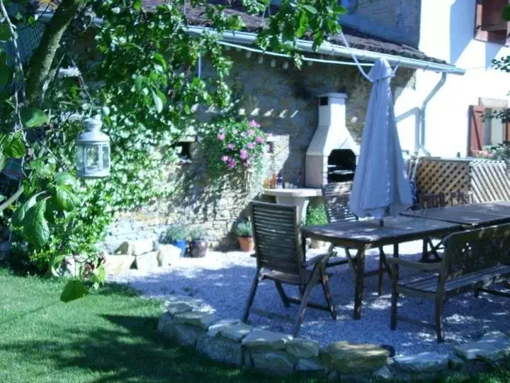 BBQ facilities in Les Glycines