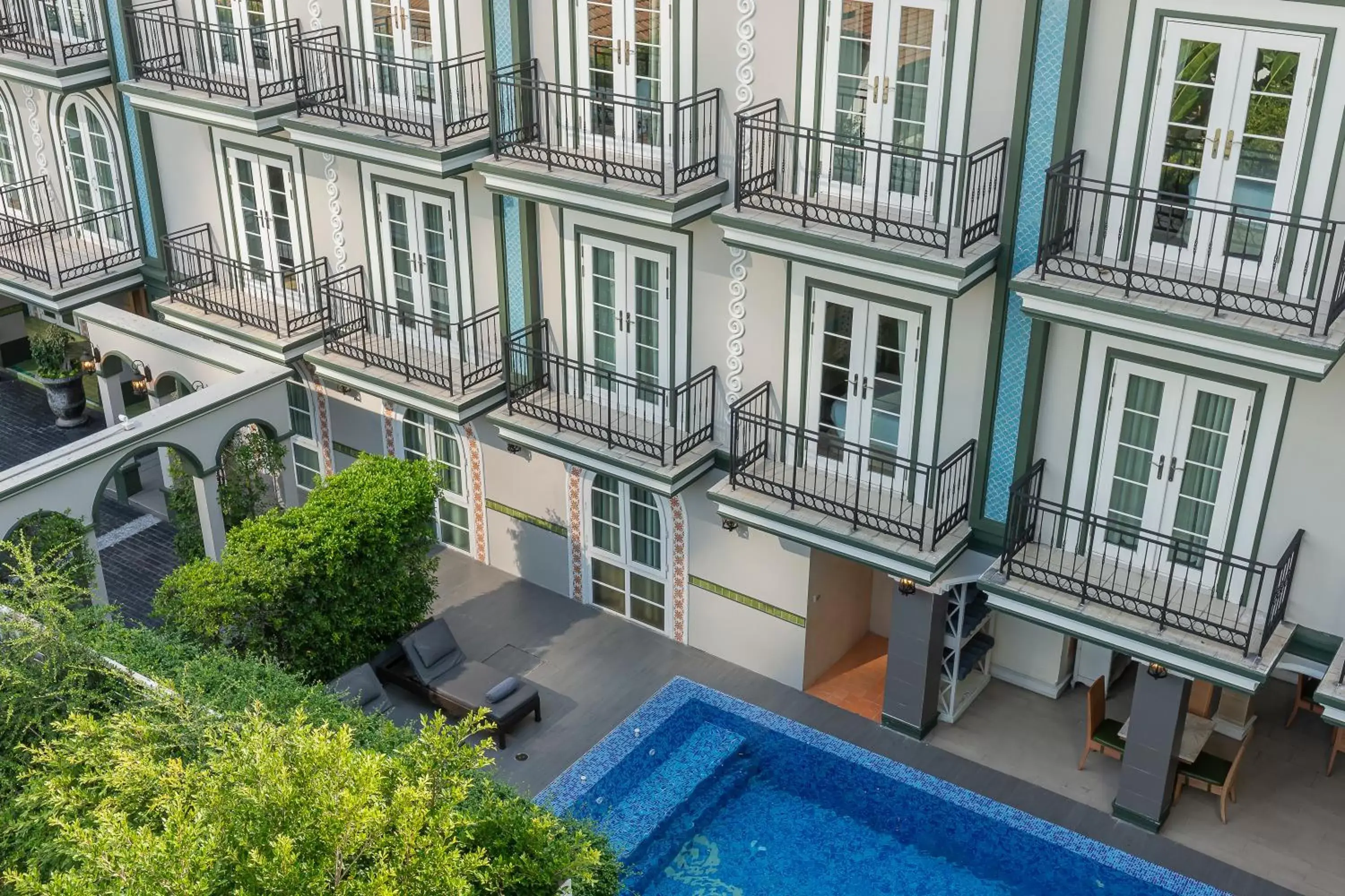 Property building, Pool View in La Petite Salil Sukhumvit Thonglor 1