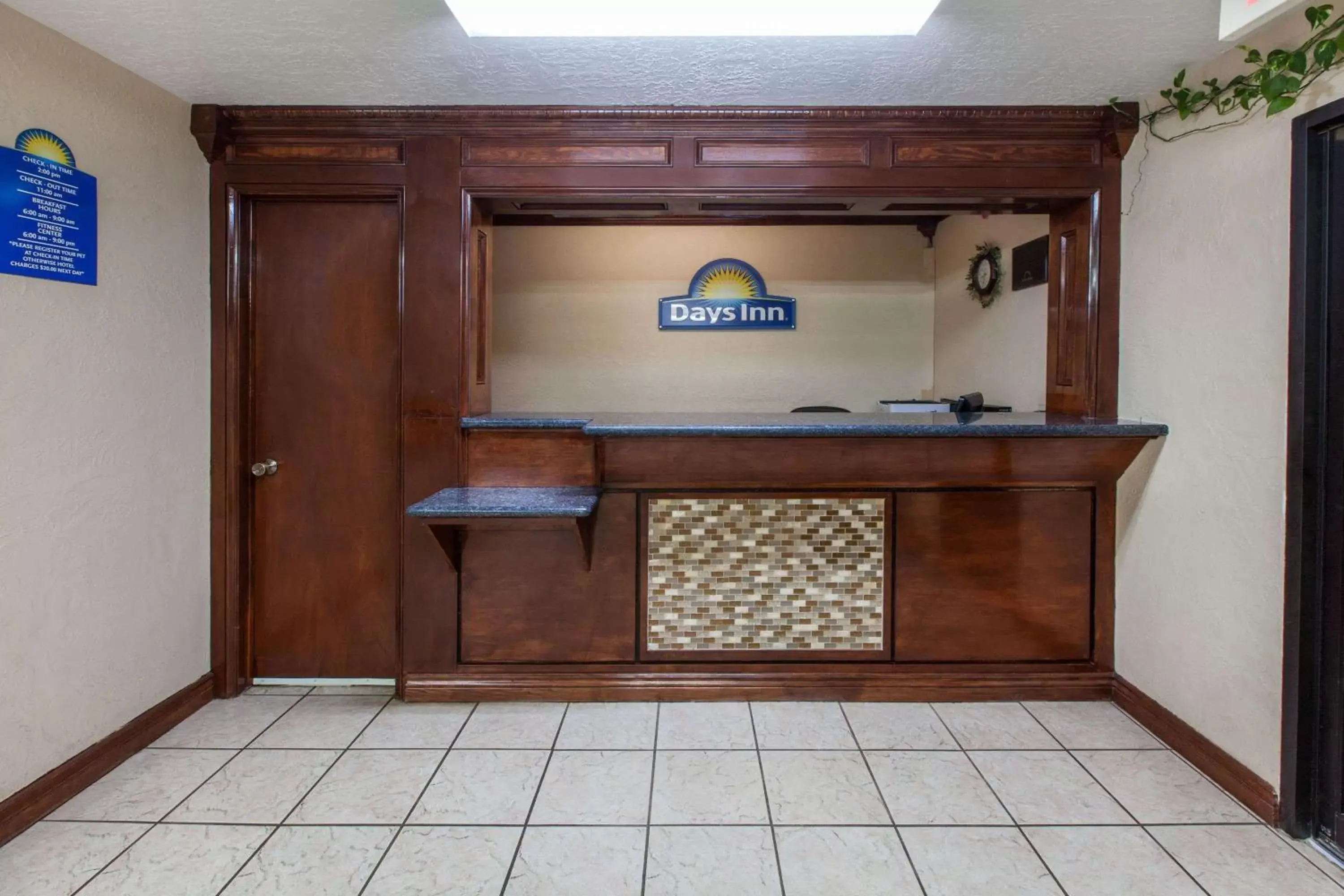 Lobby or reception, Lobby/Reception in Days Inn by Wyndham El Reno