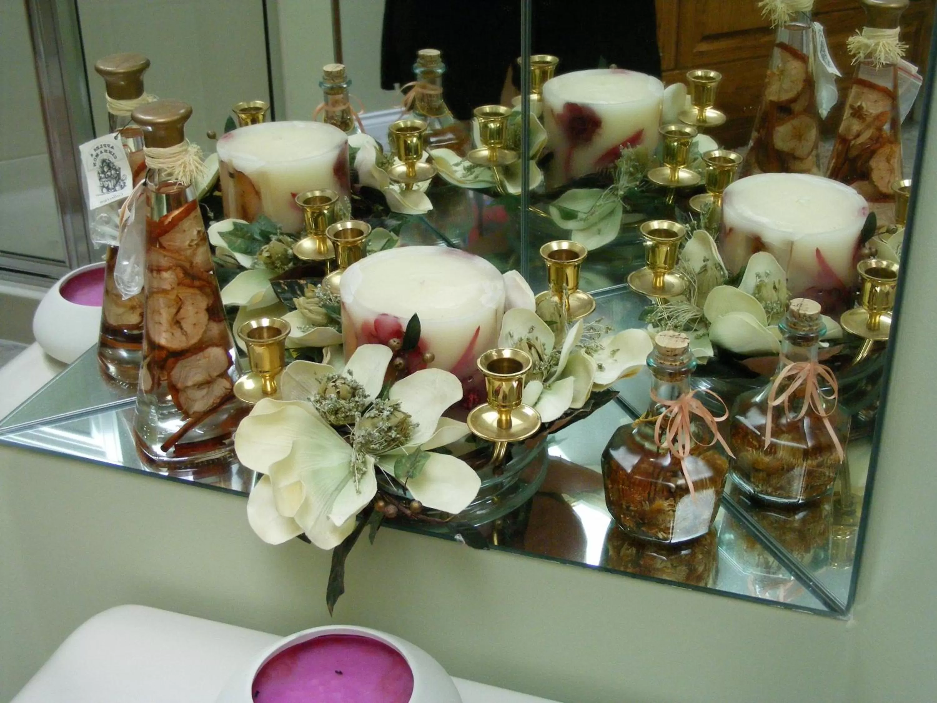 Decorative detail in Hummingbird Guesthouse