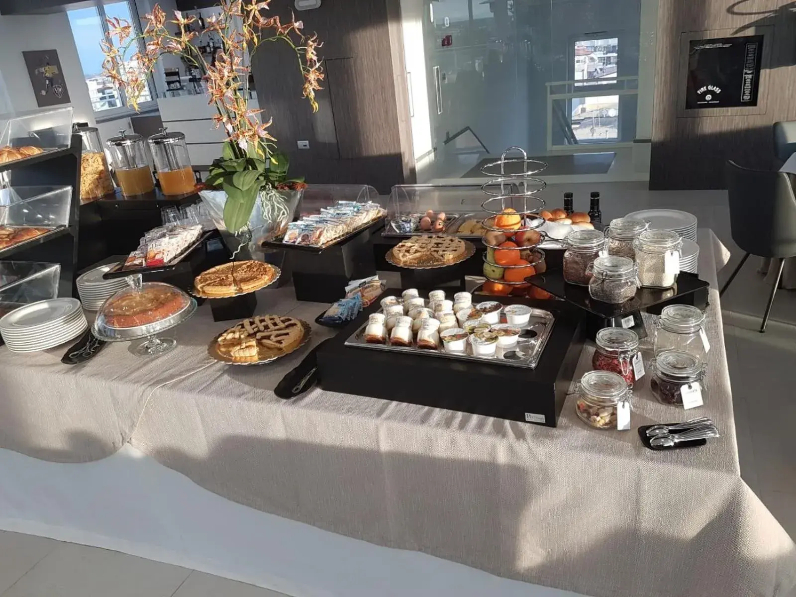 Buffet breakfast in Grieco Business & Spa Hotel