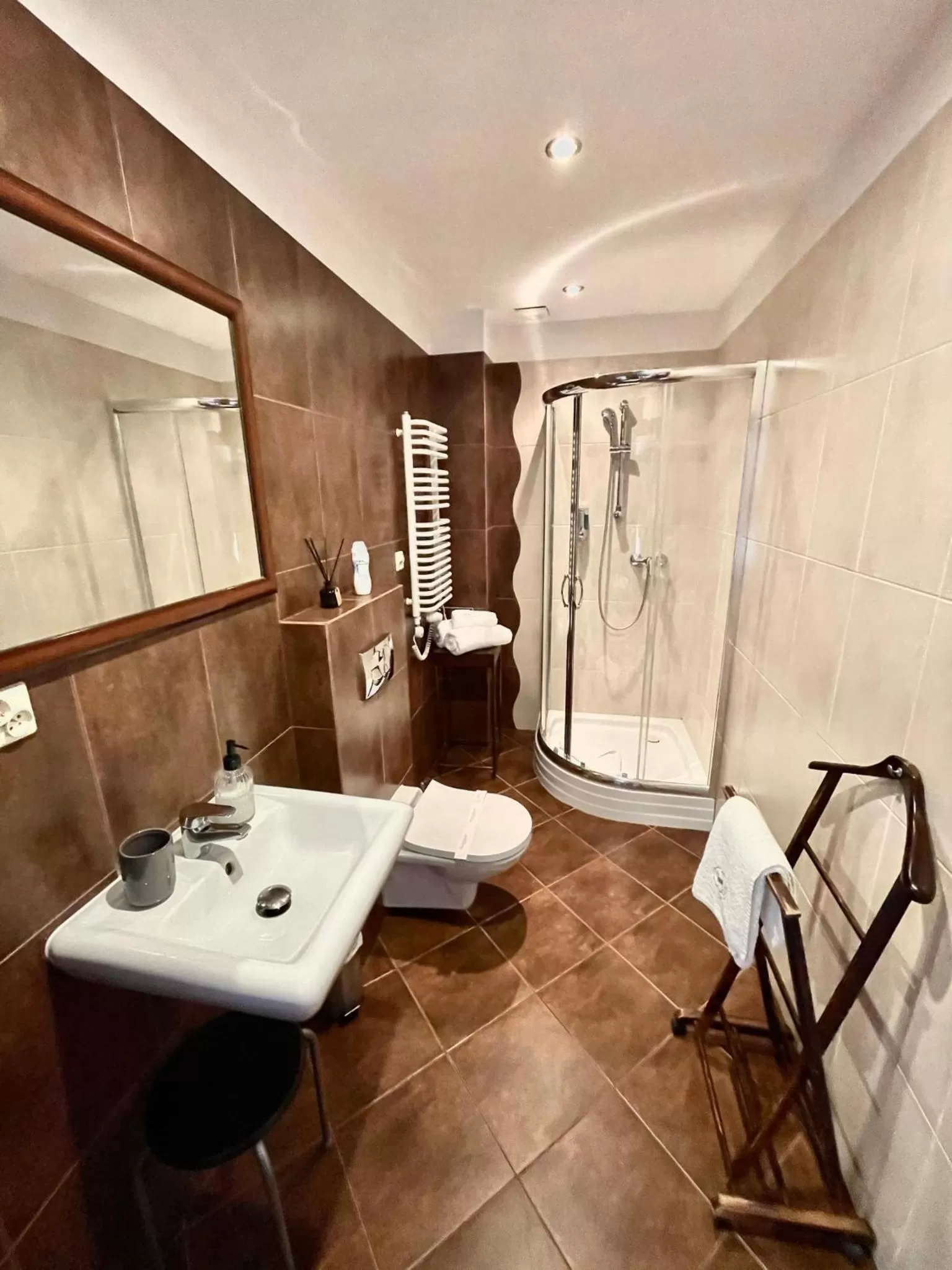 Willa 4 Pory Roku & Uznam