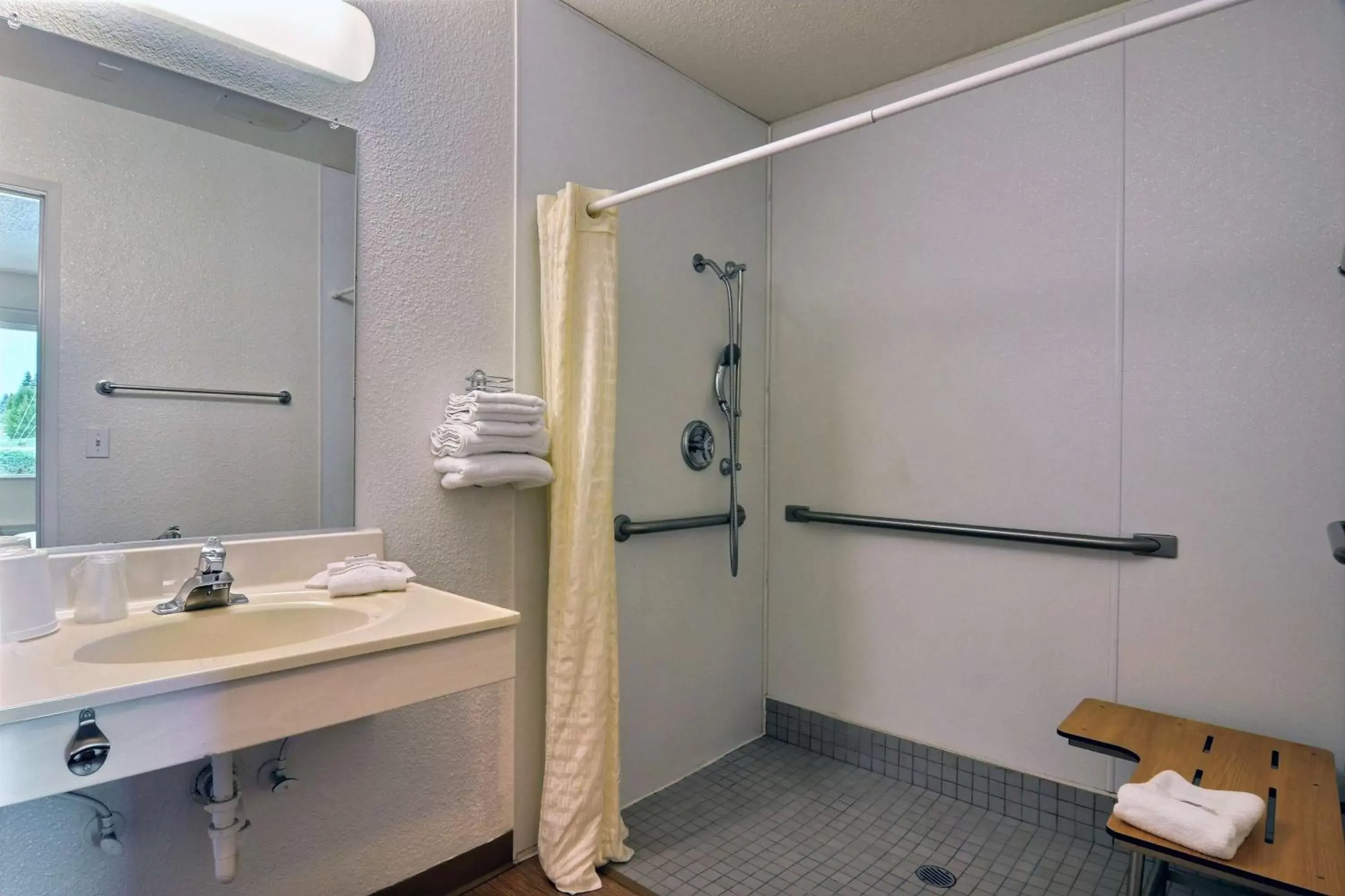 Bathroom in Motel 6-Tumwater, WA - Olympia