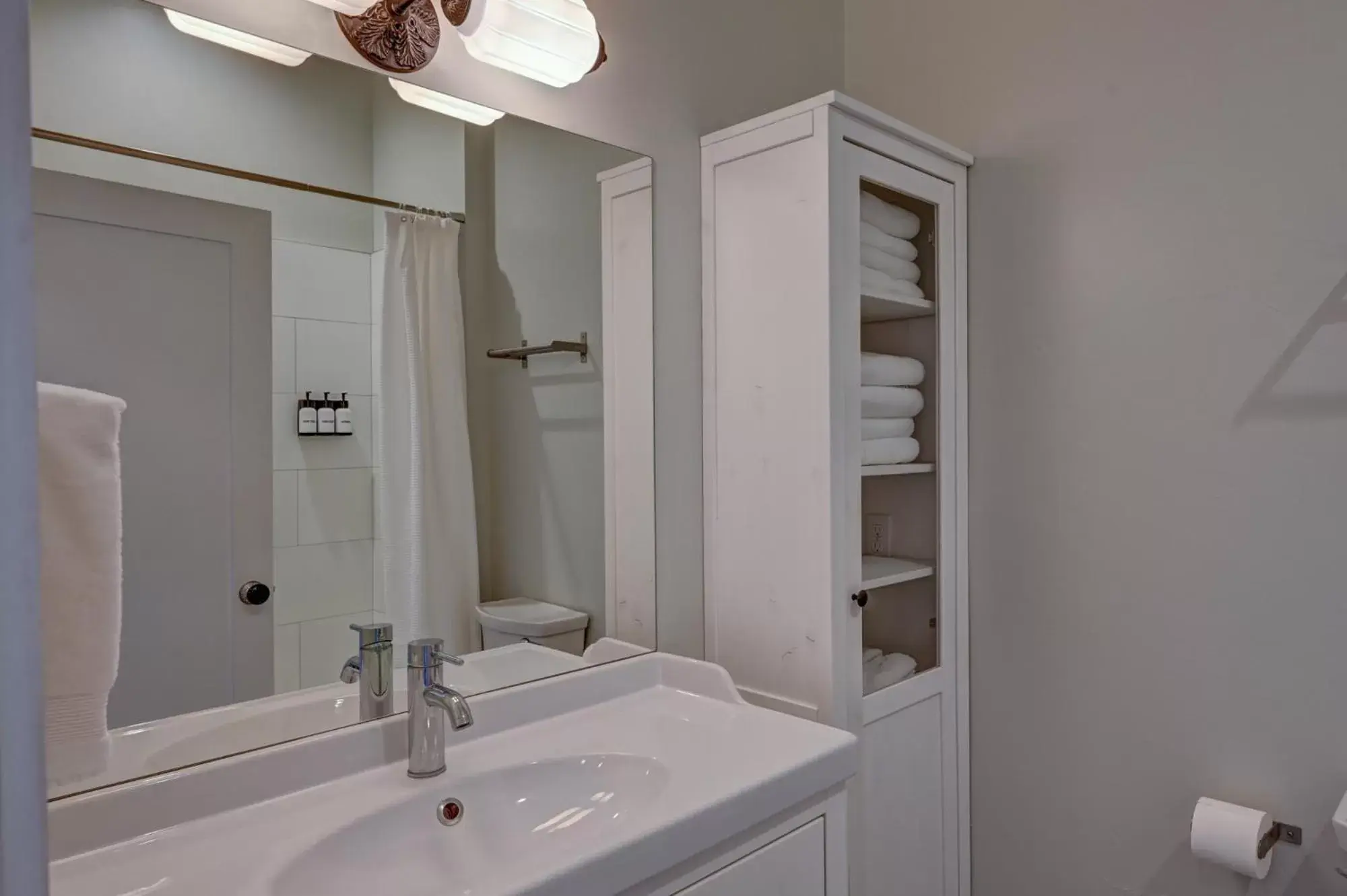 Bathroom in South Main Residences by Surf Hotel