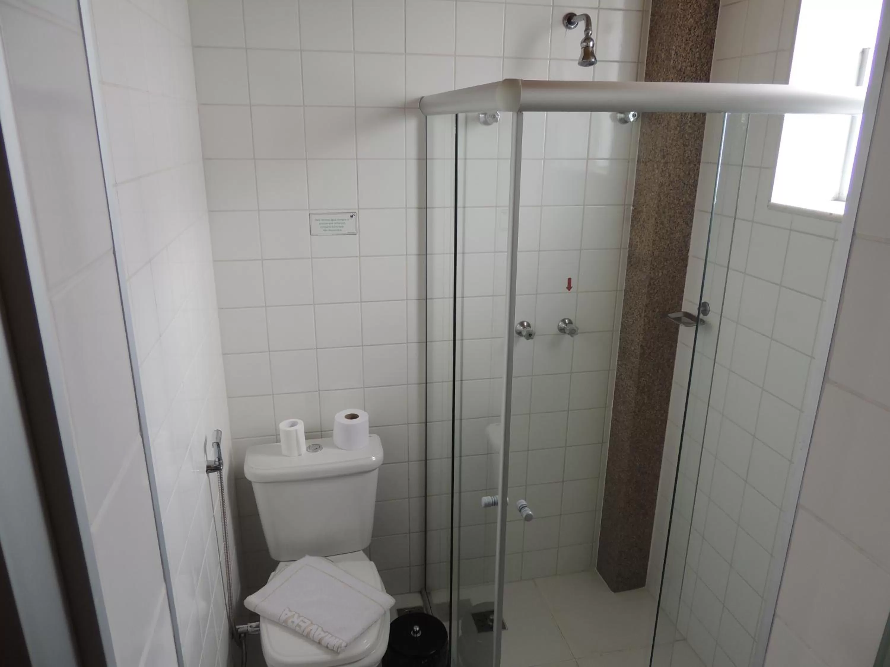 Standard Twin Room in Hotel Primavera Betim