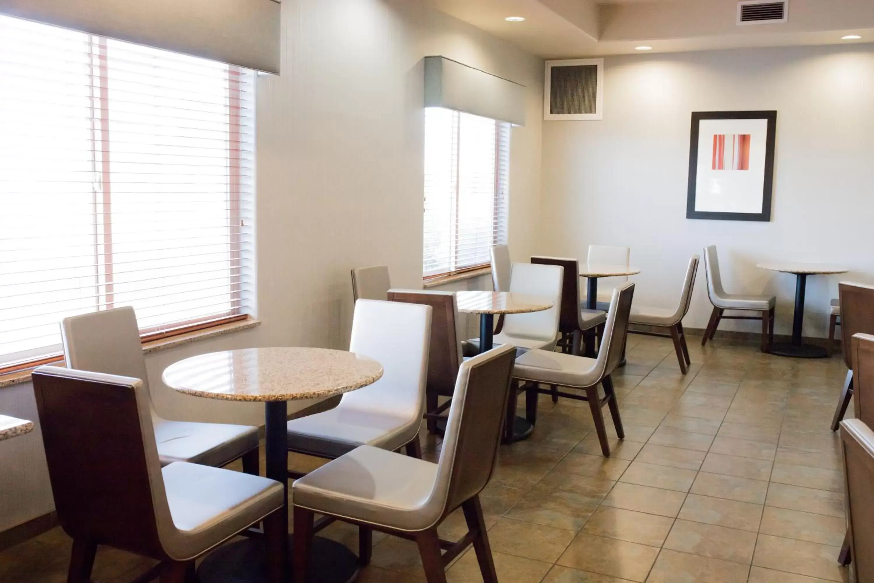 Dining area, Restaurant/Places to Eat in Wingate by Wyndham Moses Lake