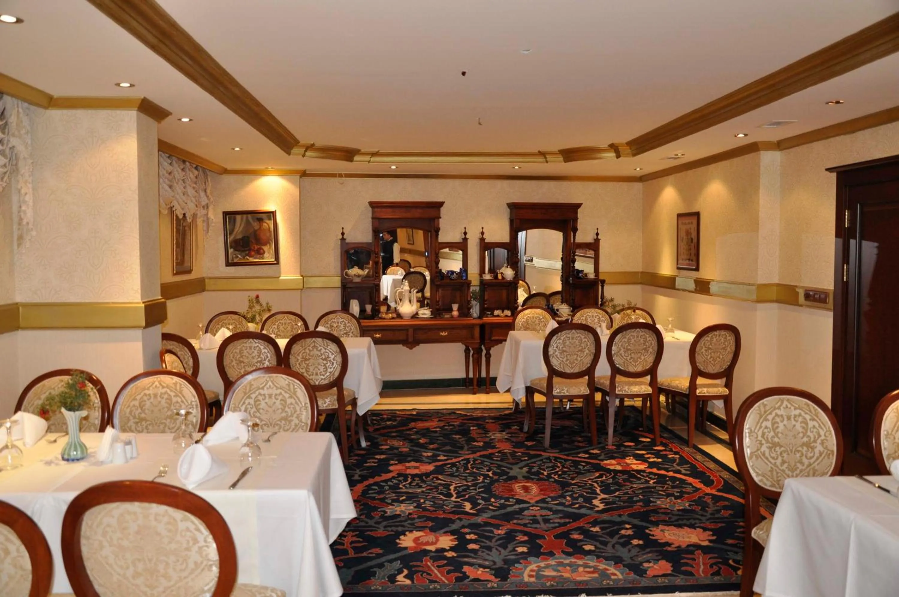 Breakfast in Aruna Boutique Hotel