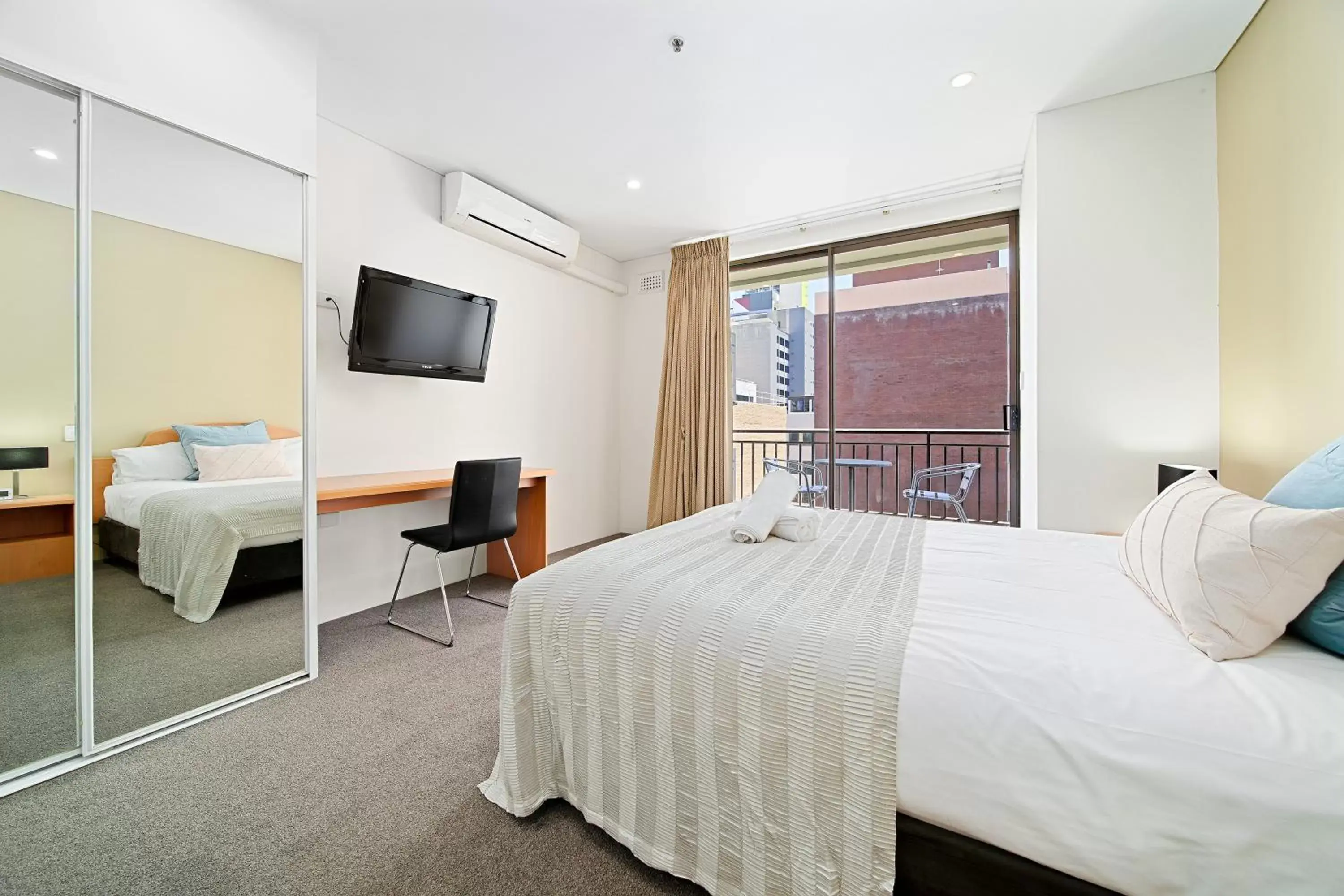 Bedroom in All Suites Perth