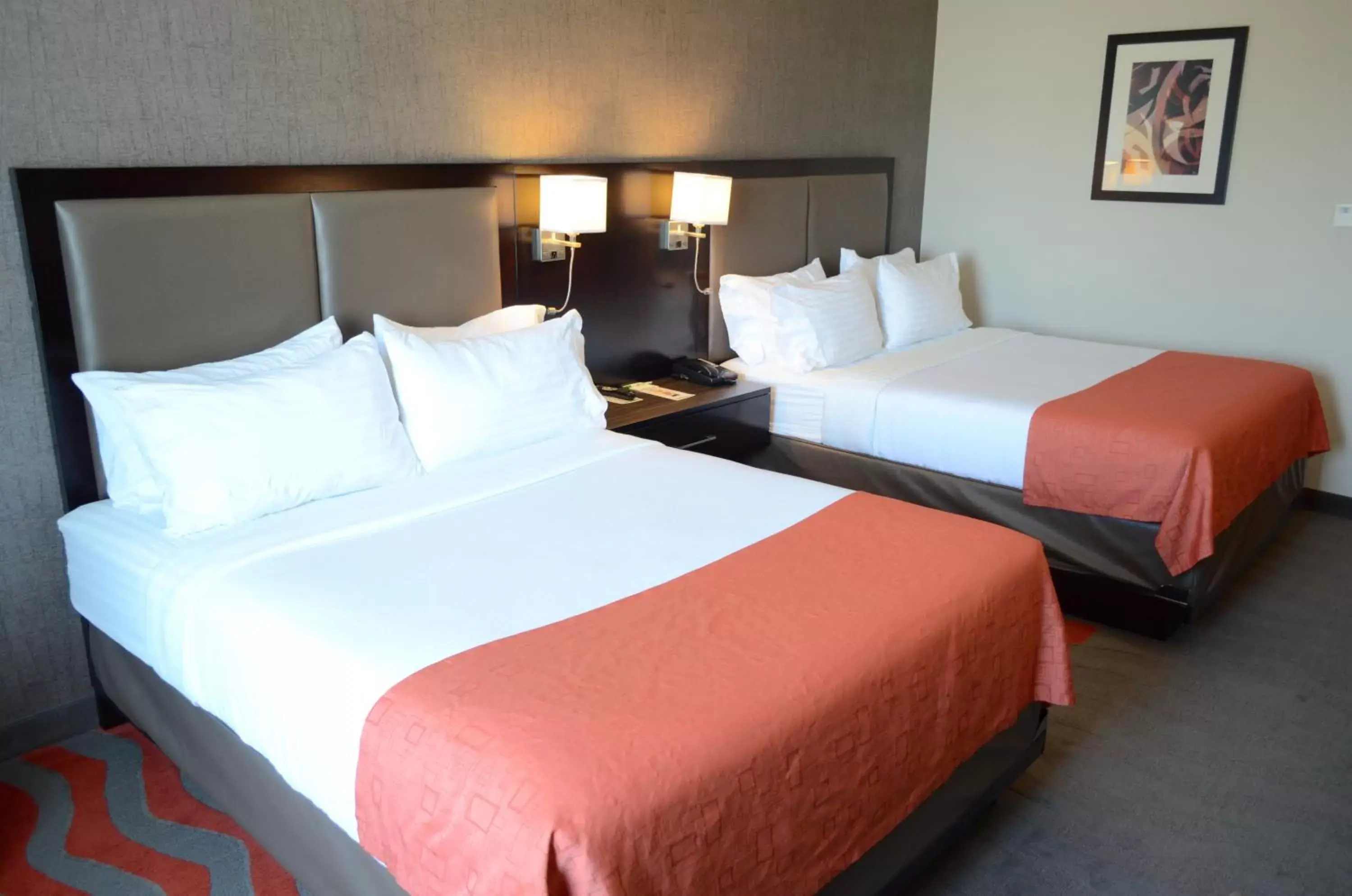 Bedroom, Bed in Holiday Inn Houston West - Westway Park, an IHG Hotel