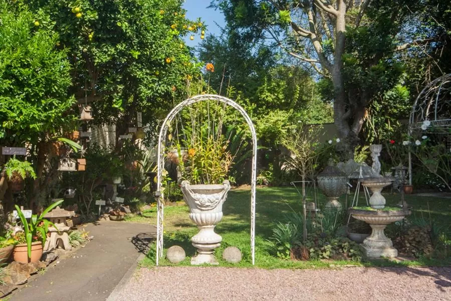 Garden in 79 On Ridge