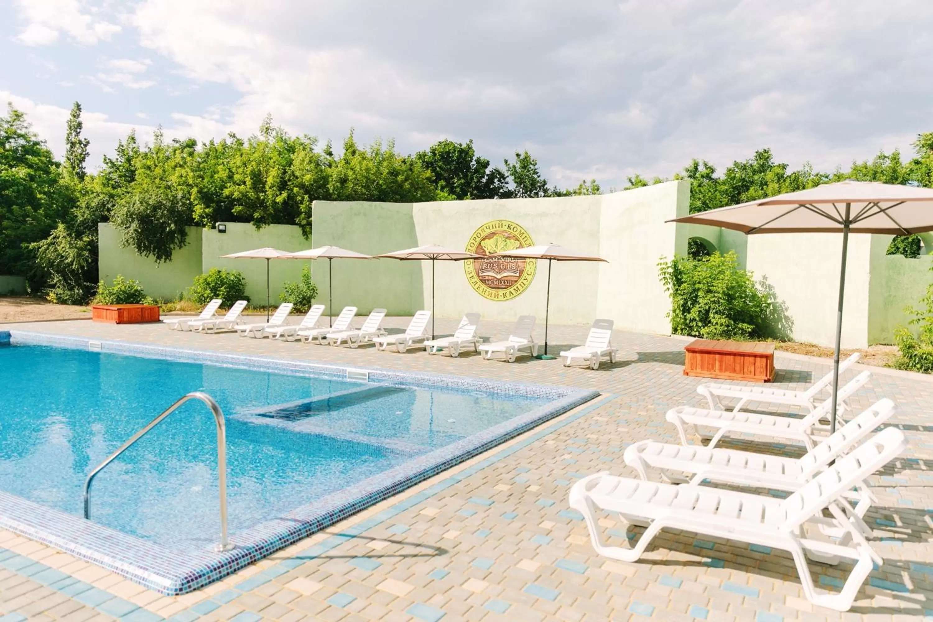 Swimming pool in Zelenyi Kampus