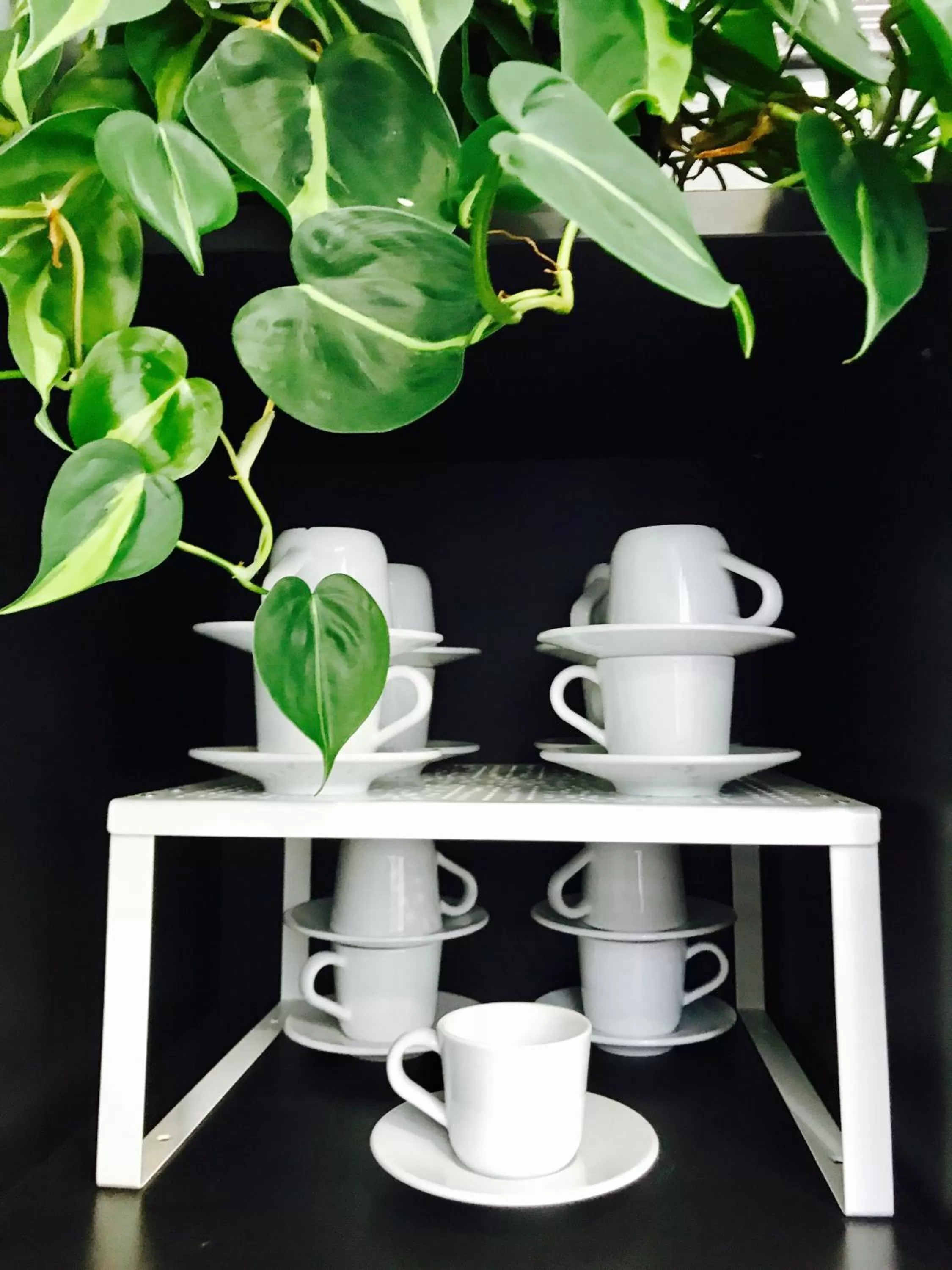 Coffee/tea facilities in Bourbon House