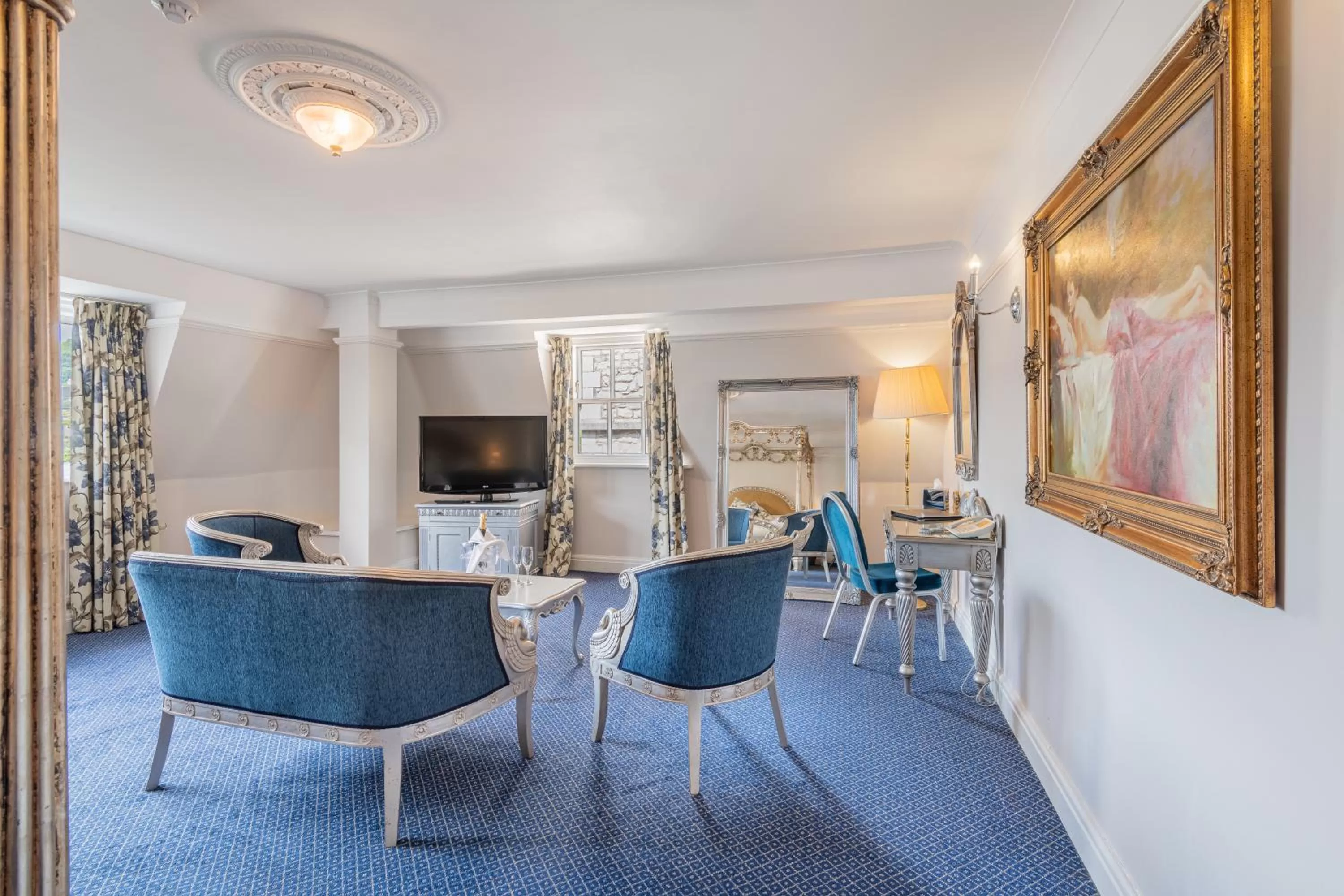 Seating area in The Riverside