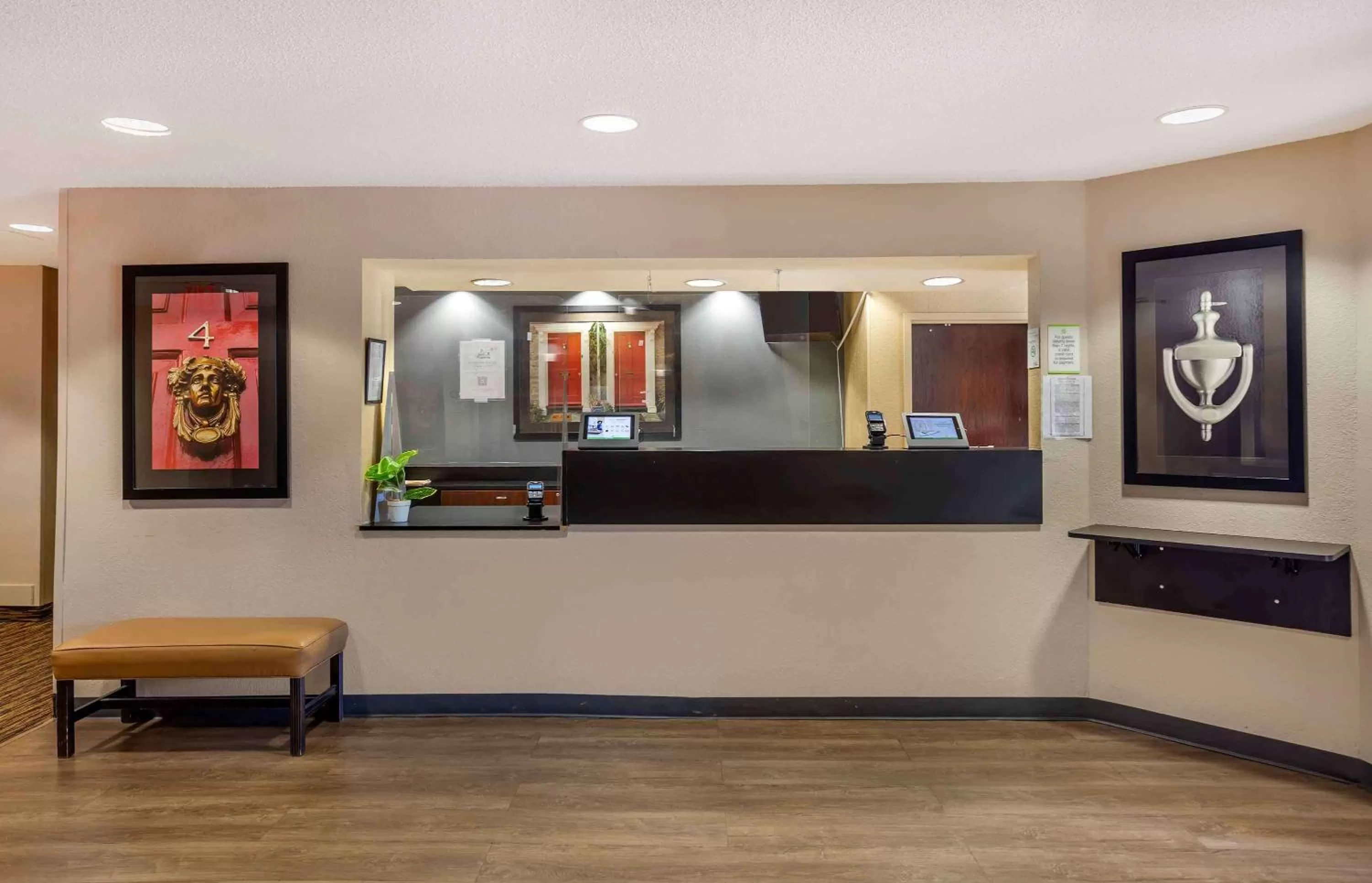 Lobby or reception in Suburban Studios Exton - Philadelphia Great Valley