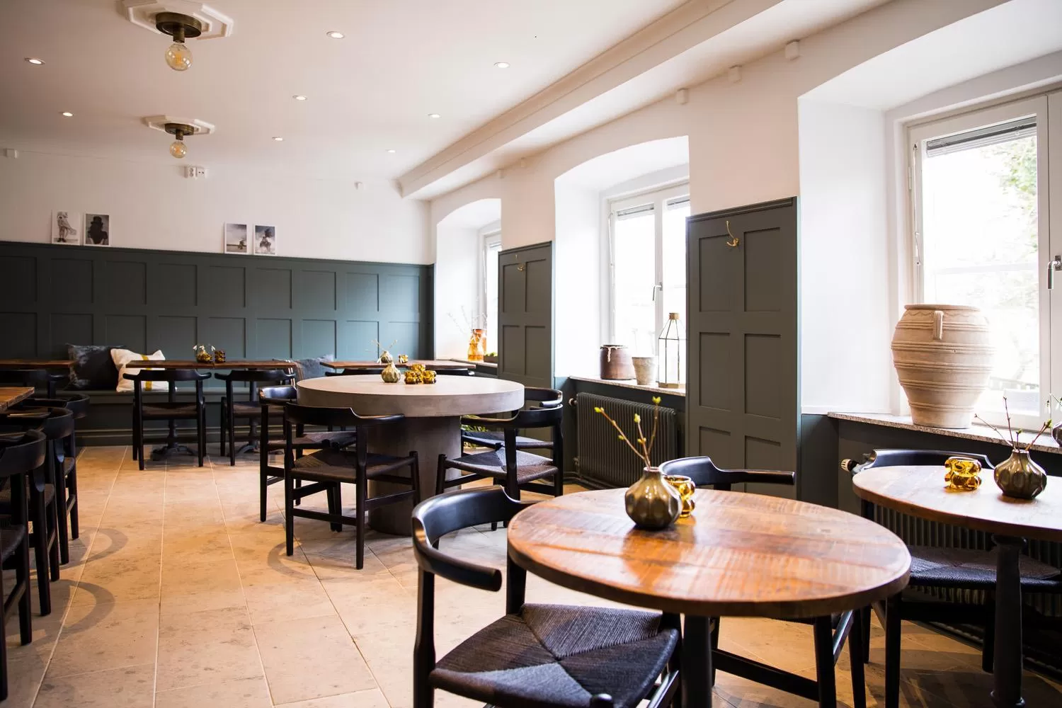 Restaurant/places to eat in Hotell Breda Blick