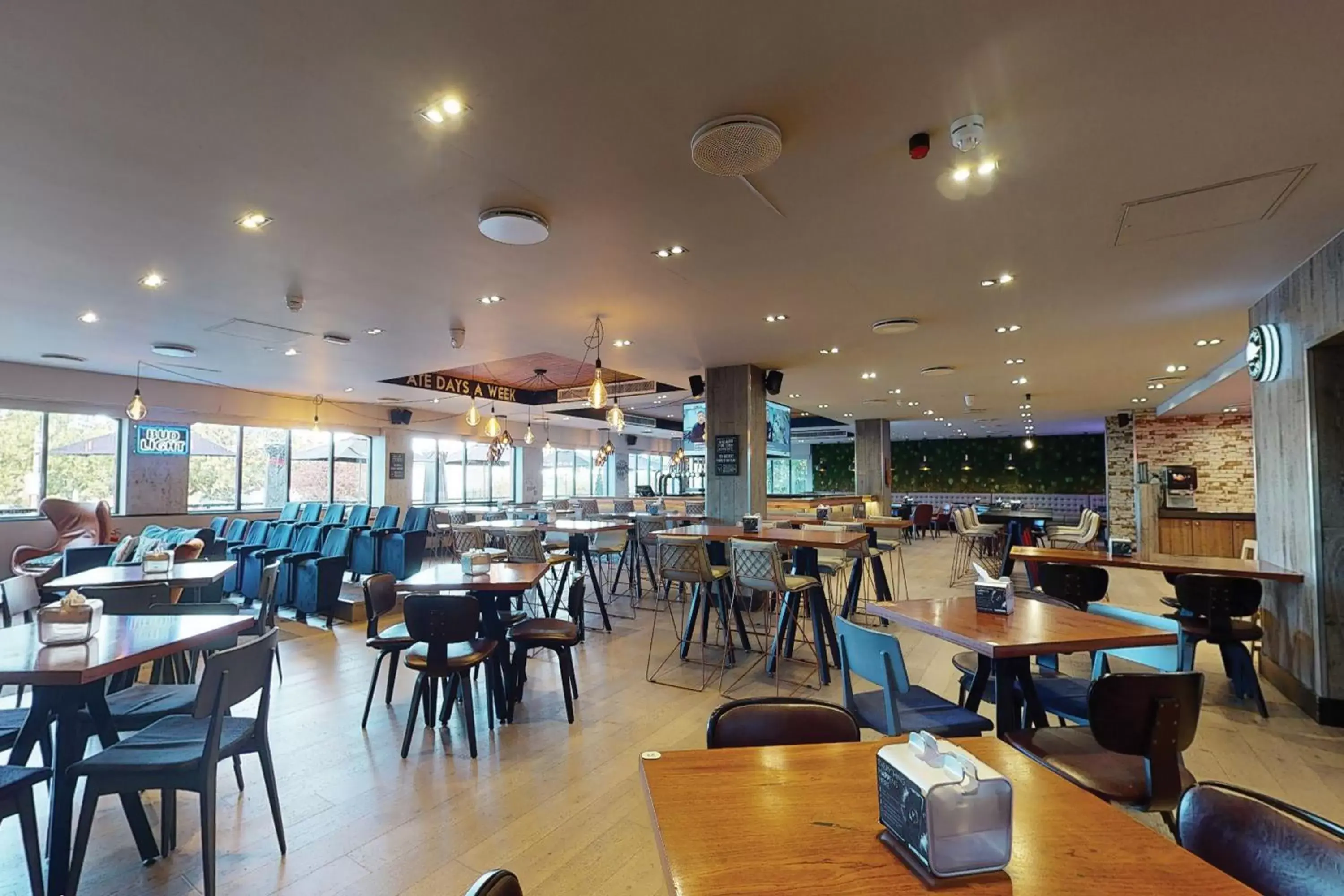 Restaurant/places to eat in Village Hotel Nottingham Restaurant/places to eat in Village Hotel Nottingham