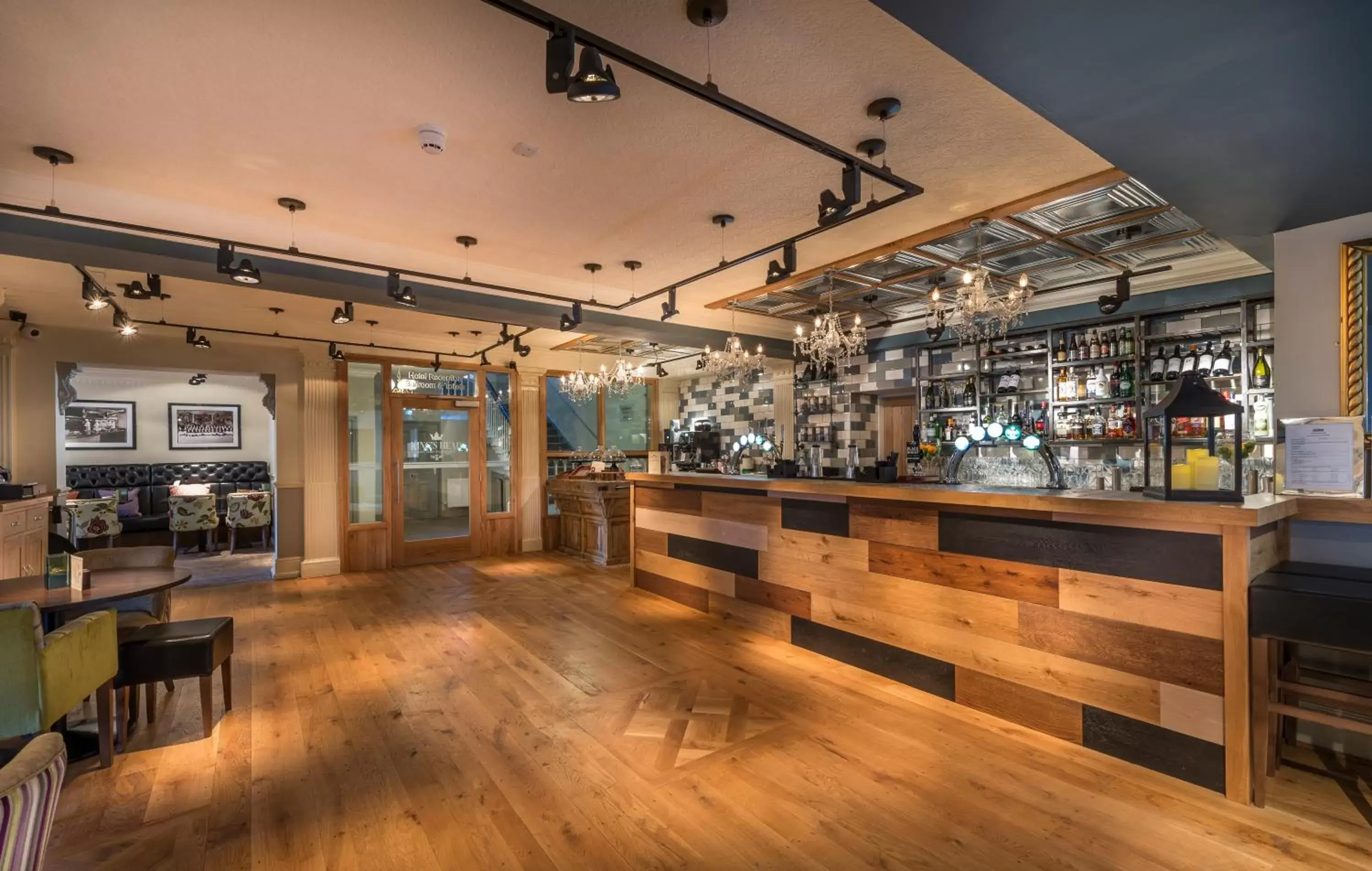 Lounge or bar in The Kings Head Hotel, Richmond, North Yorkshire - The Coaching Inn Group Lounge or bar in The Kings Head Hotel, Richmond, North Yorkshire - The Coaching Inn Group