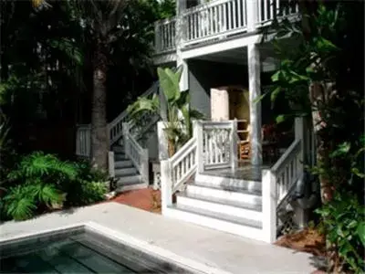 Facade/entrance in Ambrosia Key West Facade/entrance in Ambrosia Key West