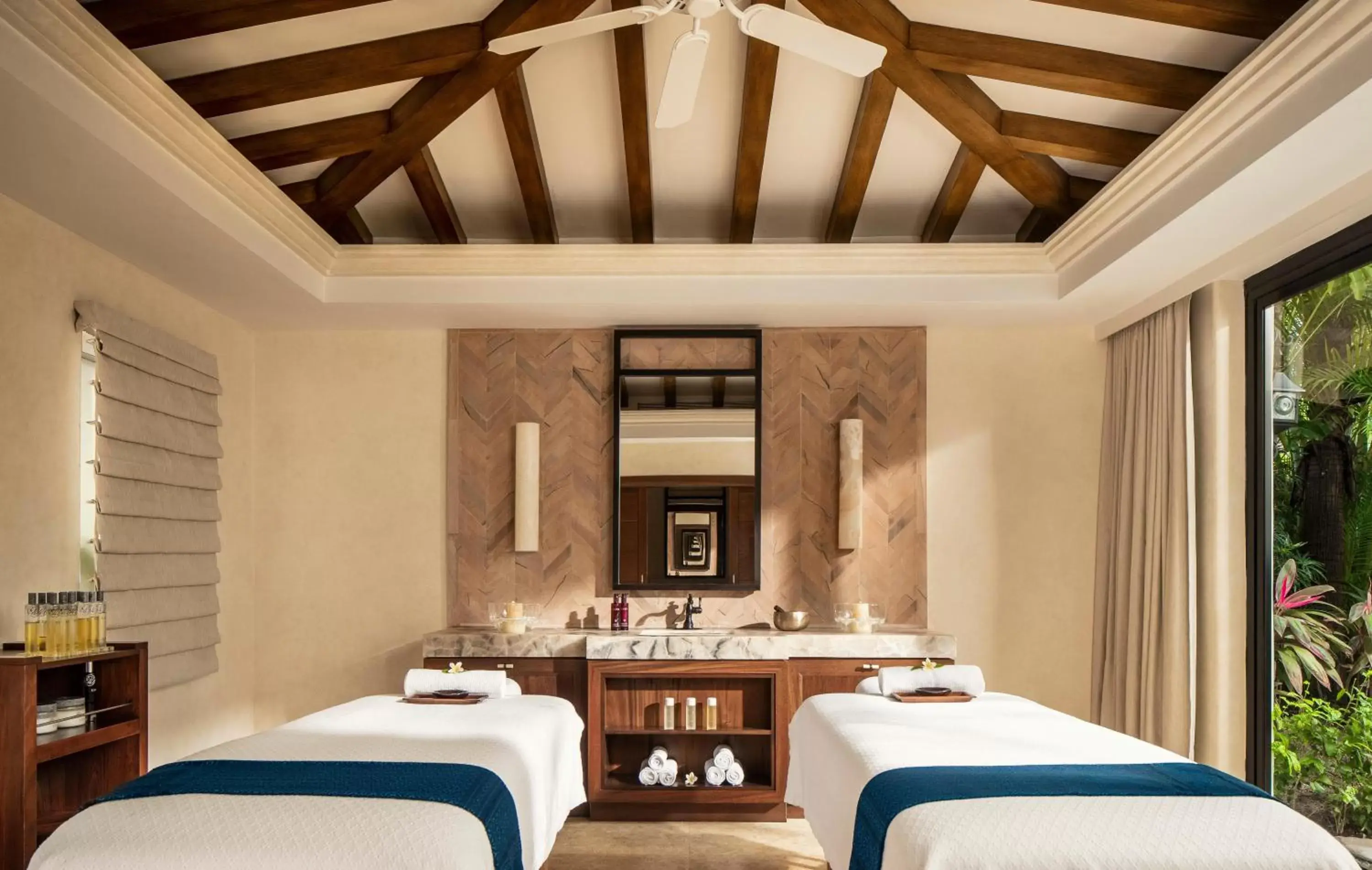 Spa and wellness centre/facilities, Bed in One&Only Palmilla