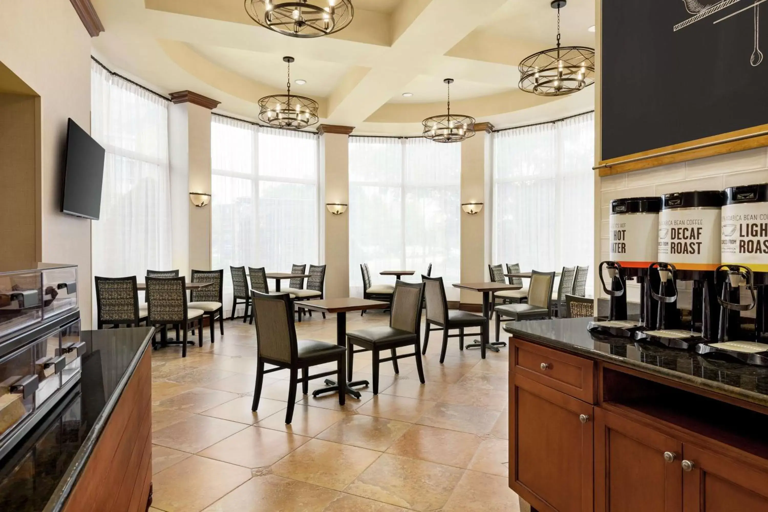 Breakfast, Restaurant/Places to Eat in Hampton Inn & Suites Greenville-Downtown-Riverplace