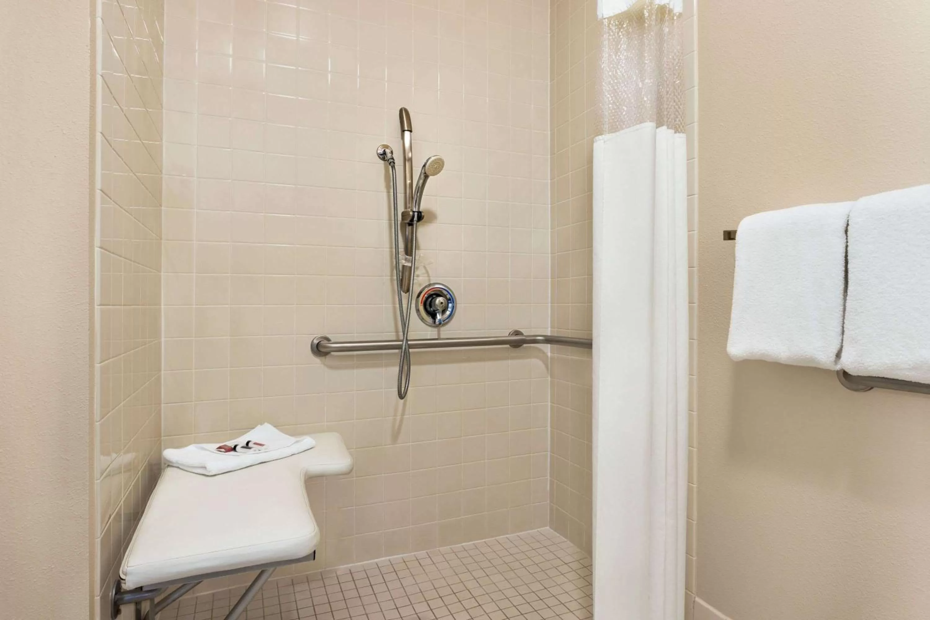 Shower in Baymont by Wyndham Ft. Leonard/Saint Robert