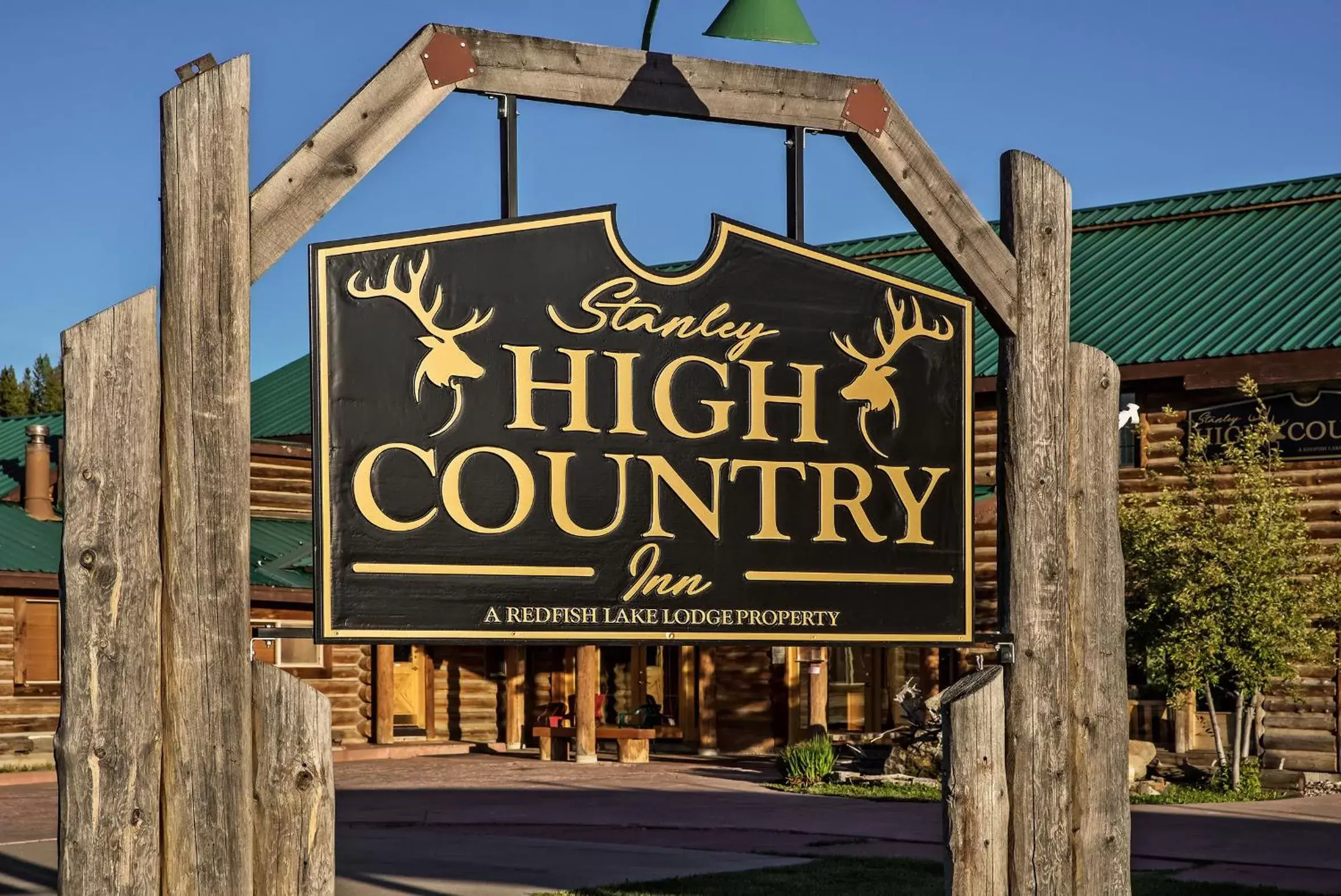 Property Logo/Sign in Stanley High Country Inn