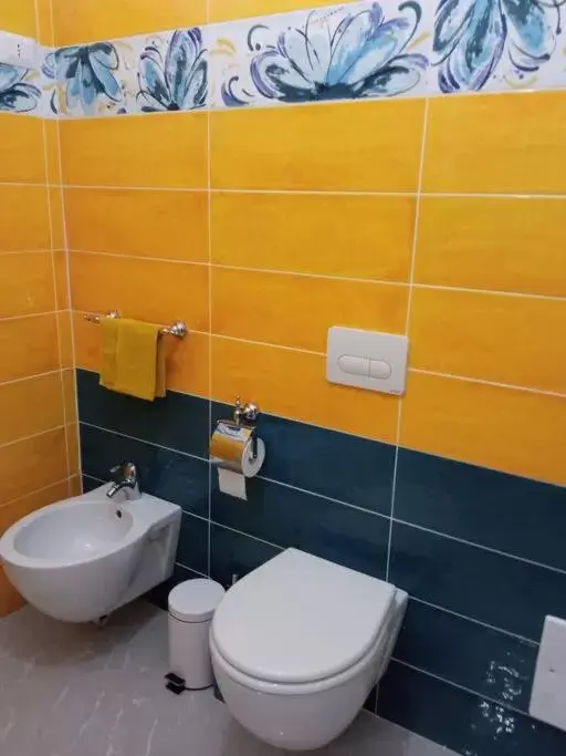 Toilet, Bathroom in A Casa di Gi